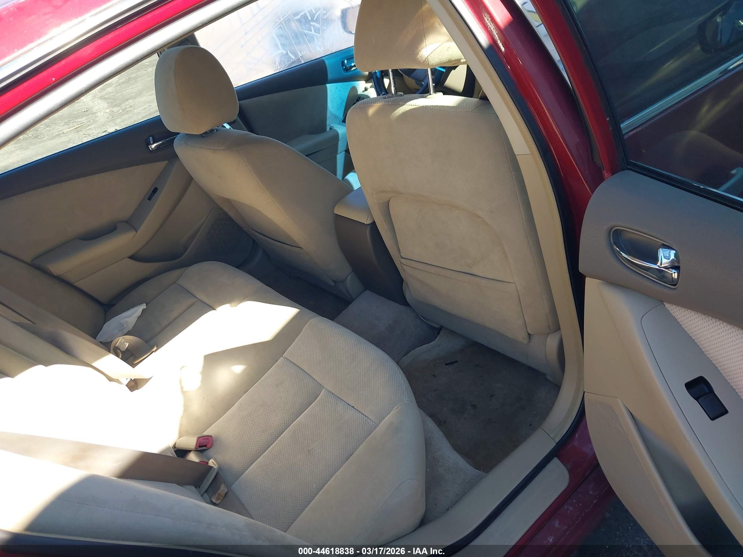 2007 Nissan Altima 2.5 S Red vin: 1N4AL21E77C178729