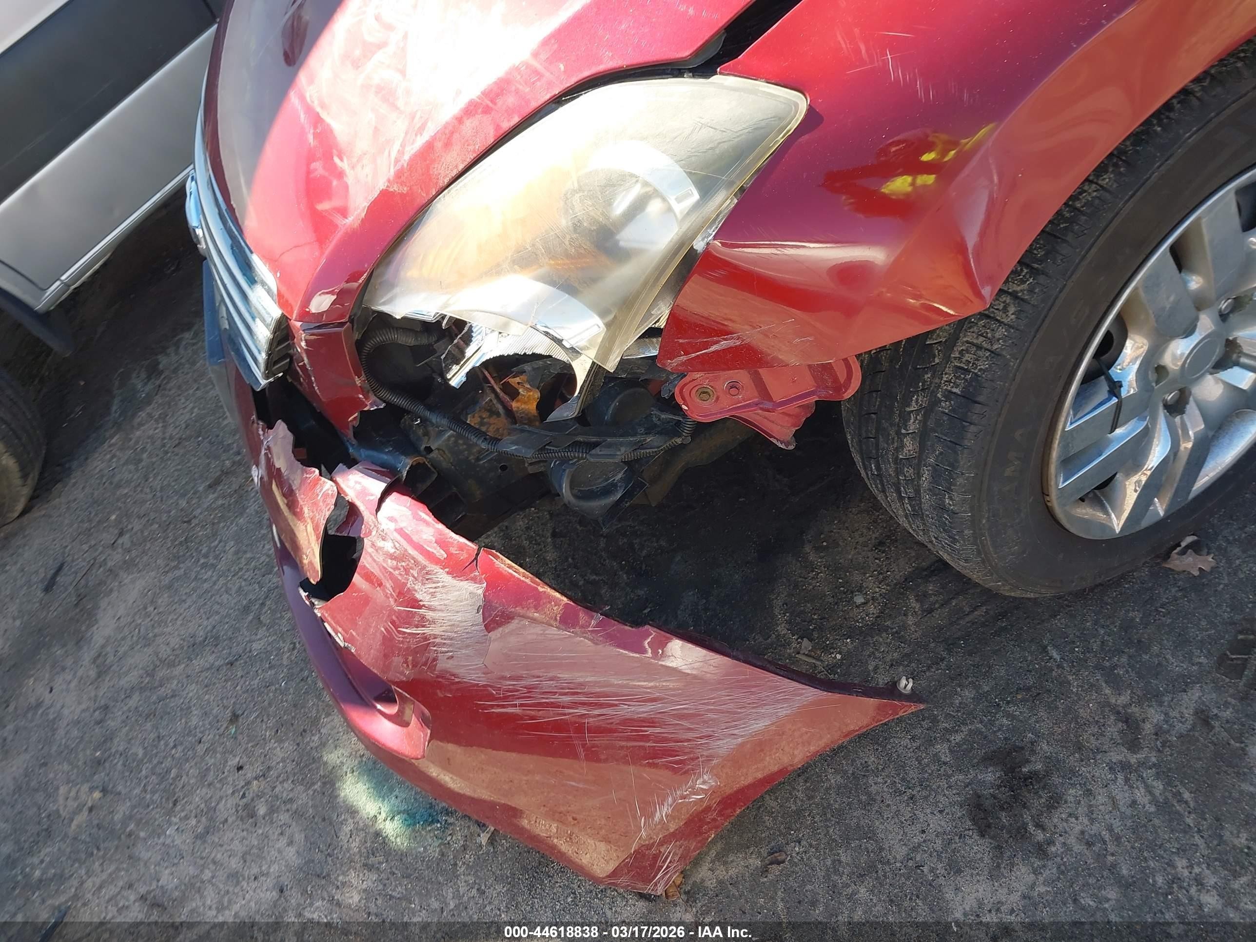 2007 Nissan Altima 2.5 S Red vin: 1N4AL21E77C178729