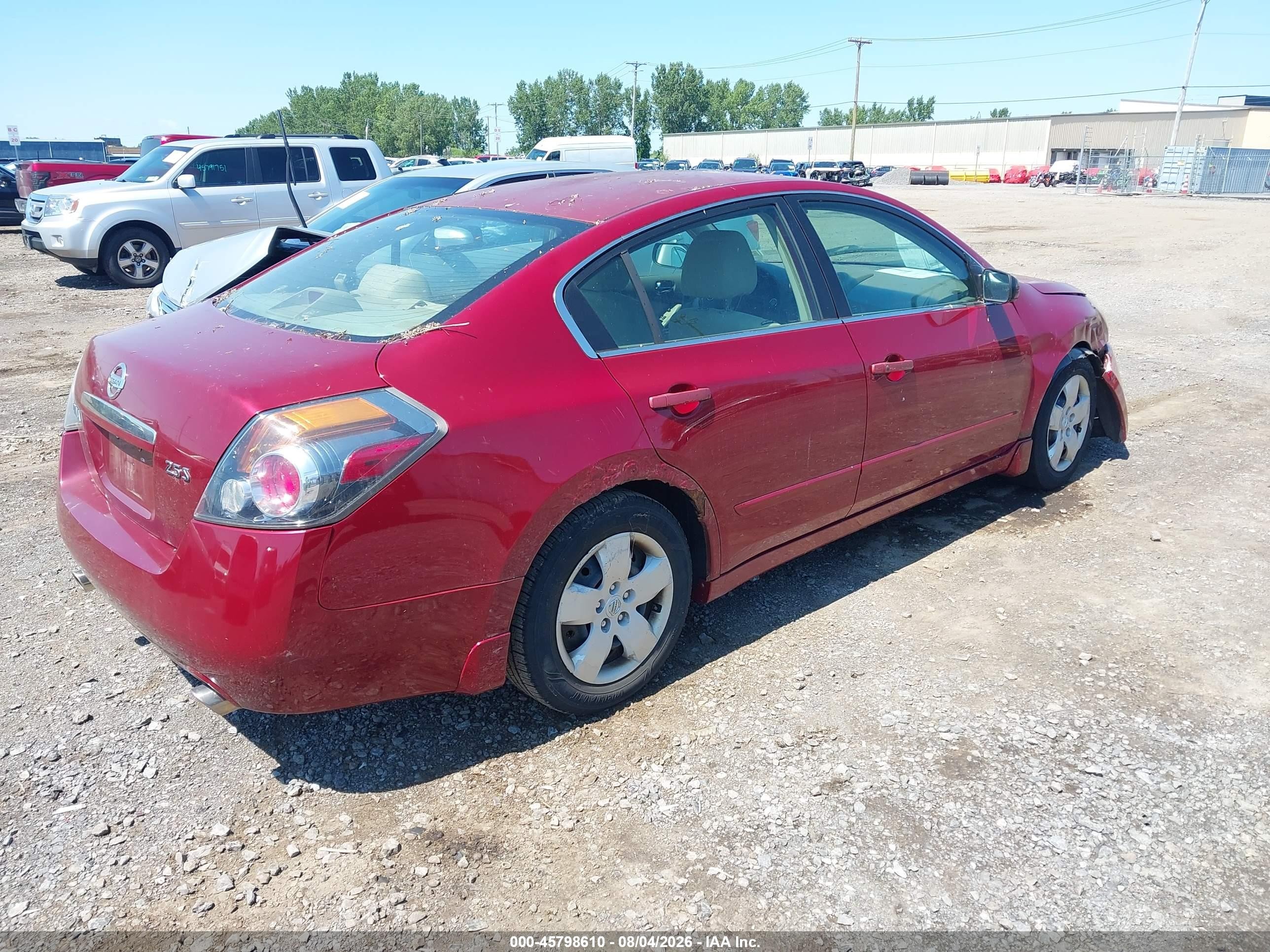 2007 Nissan Altima 2.5 S Red vin: 1N4AL21E77C217724