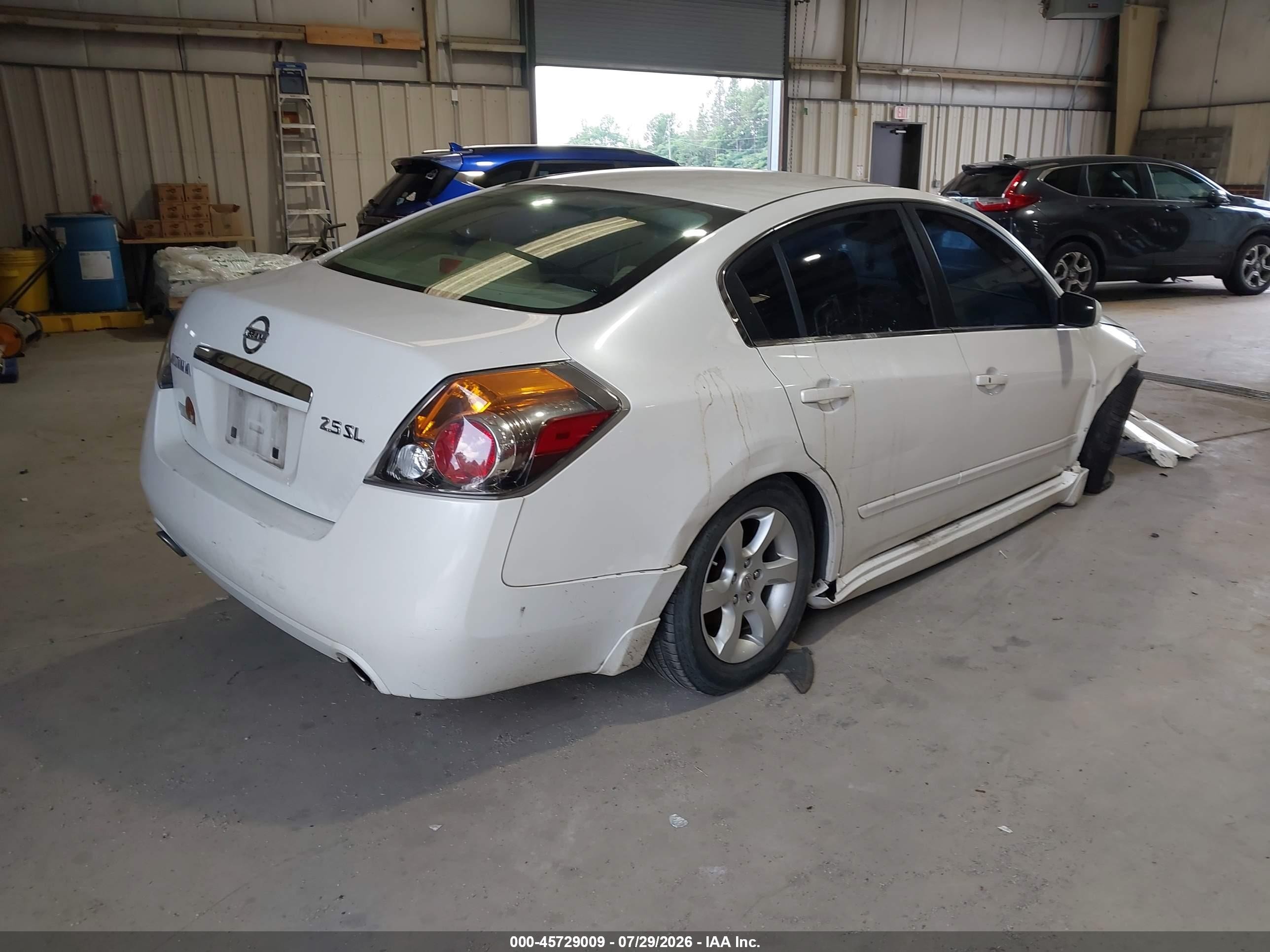 2007 Nissan Altima 2.5 S White vin: 1N4AL21E77C225693