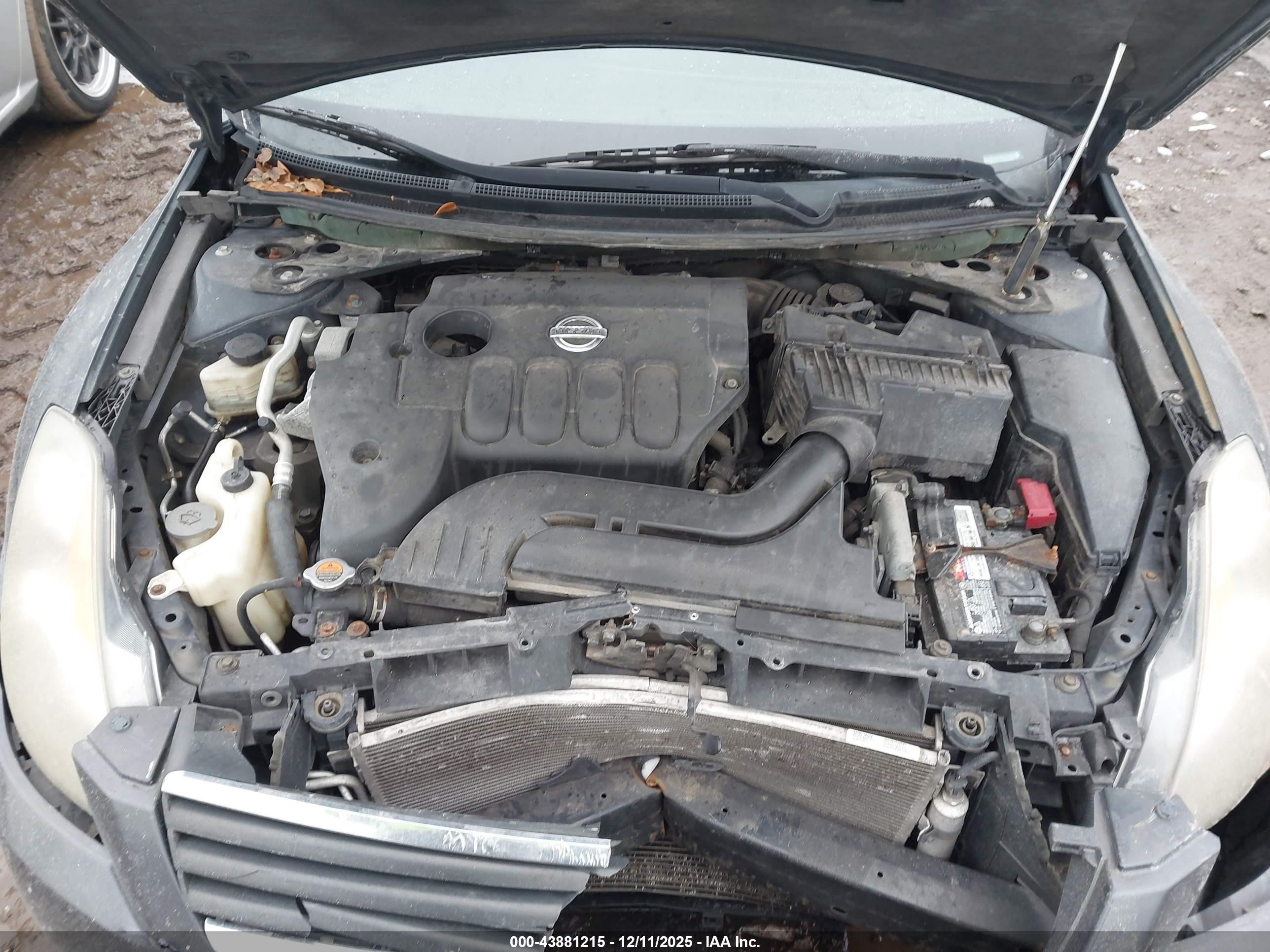 2007 Nissan Altima 2.5 S Серый vin: 1N4AL21E77N481904