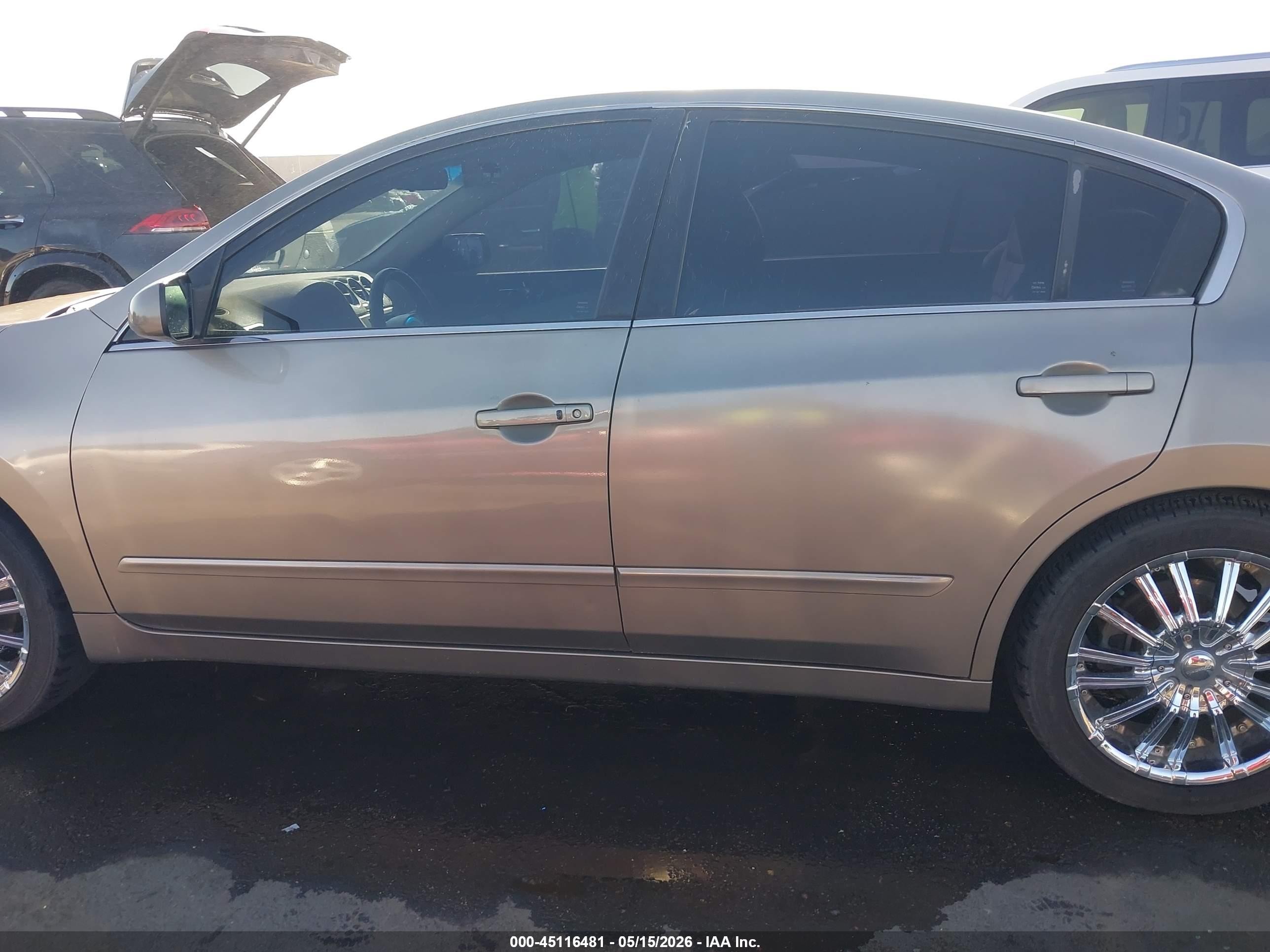 2007 Nissan Altima 2.5 S Золотой vin: 1N4AL21E77N486844