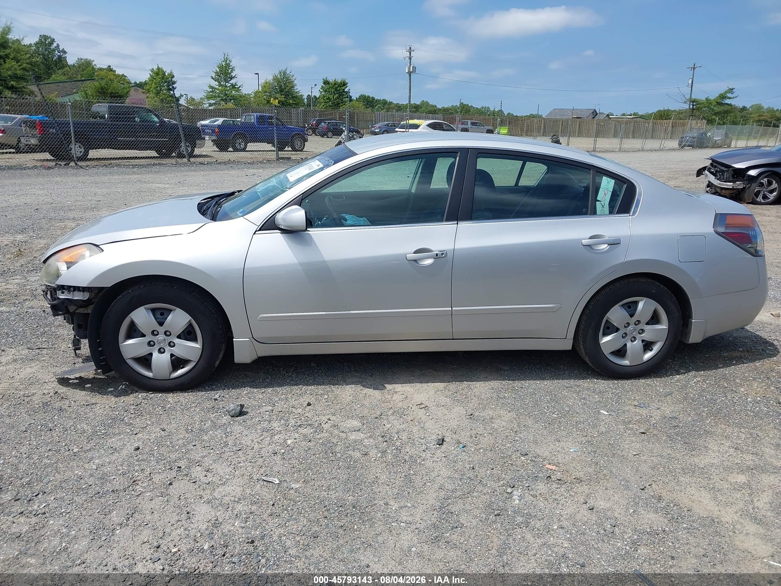 2007 Nissan Altima 2.5 S Silver vin: 1N4AL21E77N488738