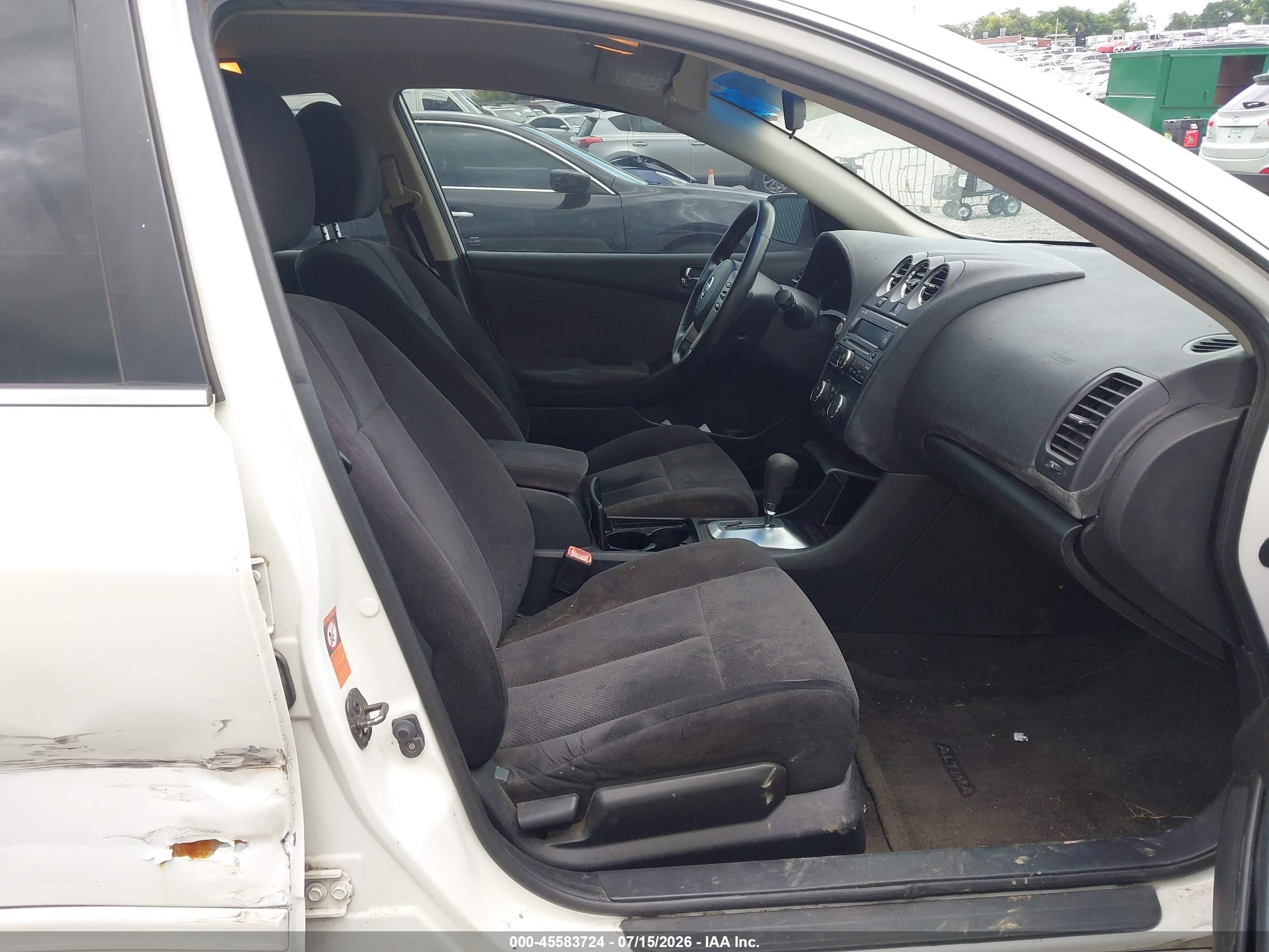 2008 Nissan Altima 2.5 S White vin: 1N4AL21E78C178568