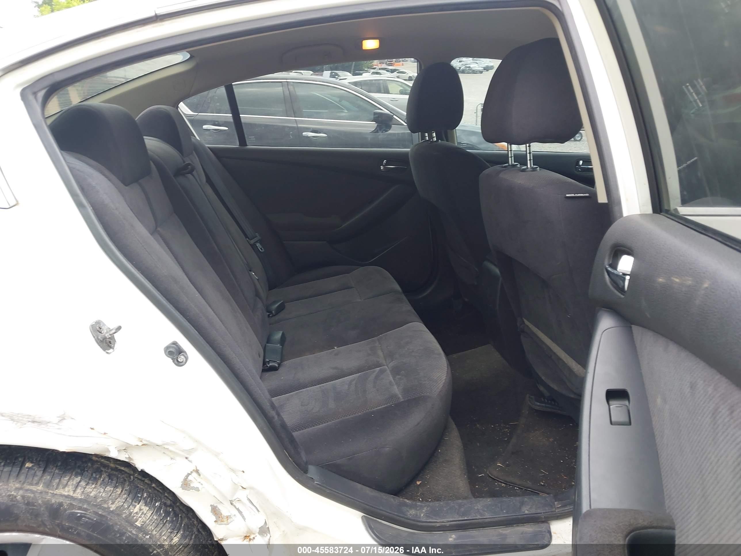 2008 Nissan Altima 2.5 S White vin: 1N4AL21E78C178568