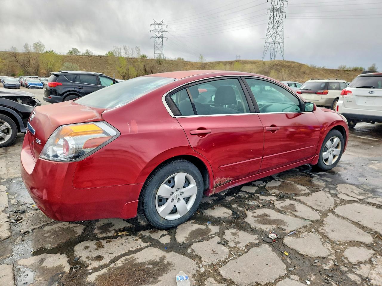 2008 Nissan Altima 2.5 Red vin: 1N4AL21E78N423860