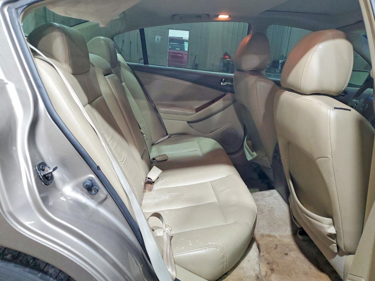 2008 Nissan Altima 2.5 Beige vin: 1N4AL21E78N440898