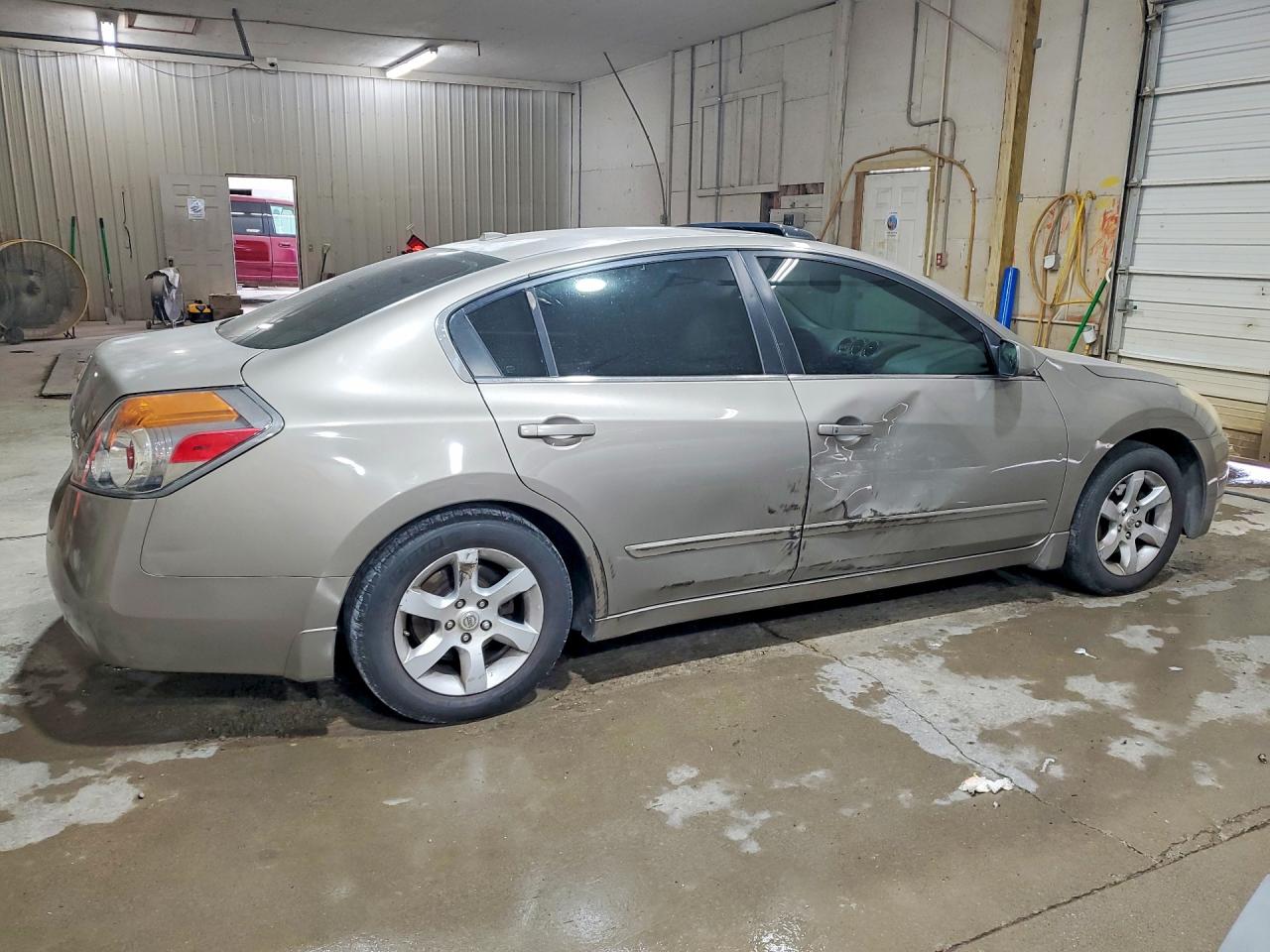 2008 Nissan Altima 2.5 Beige vin: 1N4AL21E78N440898