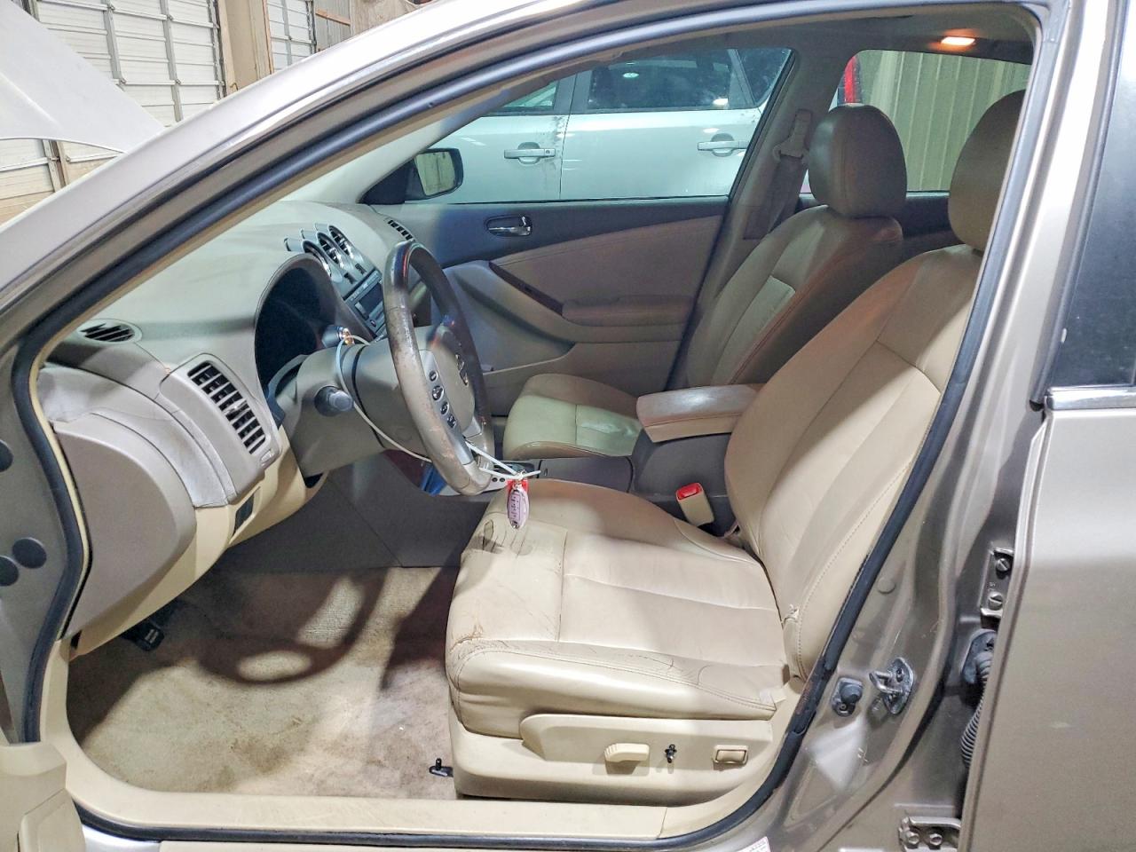 2008 Nissan Altima 2.5 Beige vin: 1N4AL21E78N440898