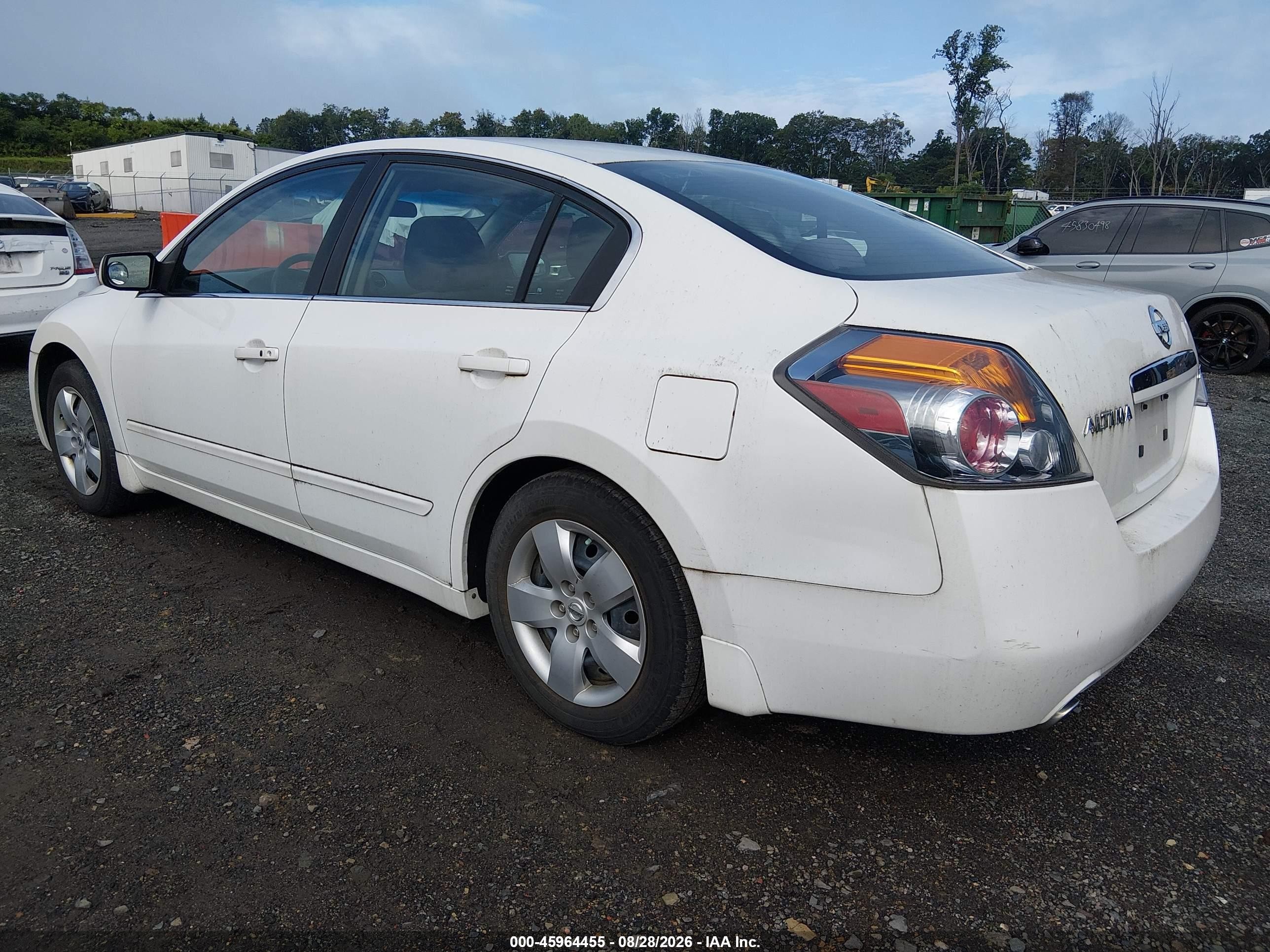 2008 Nissan Altima 2.5 S White vin: 1N4AL21E78N508732