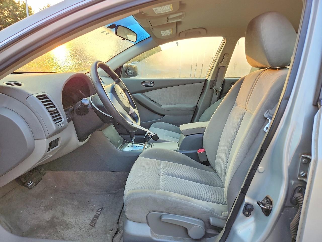 2009 Nissan Altima 2.5 Серебряный vin: 1N4AL21E79N403352