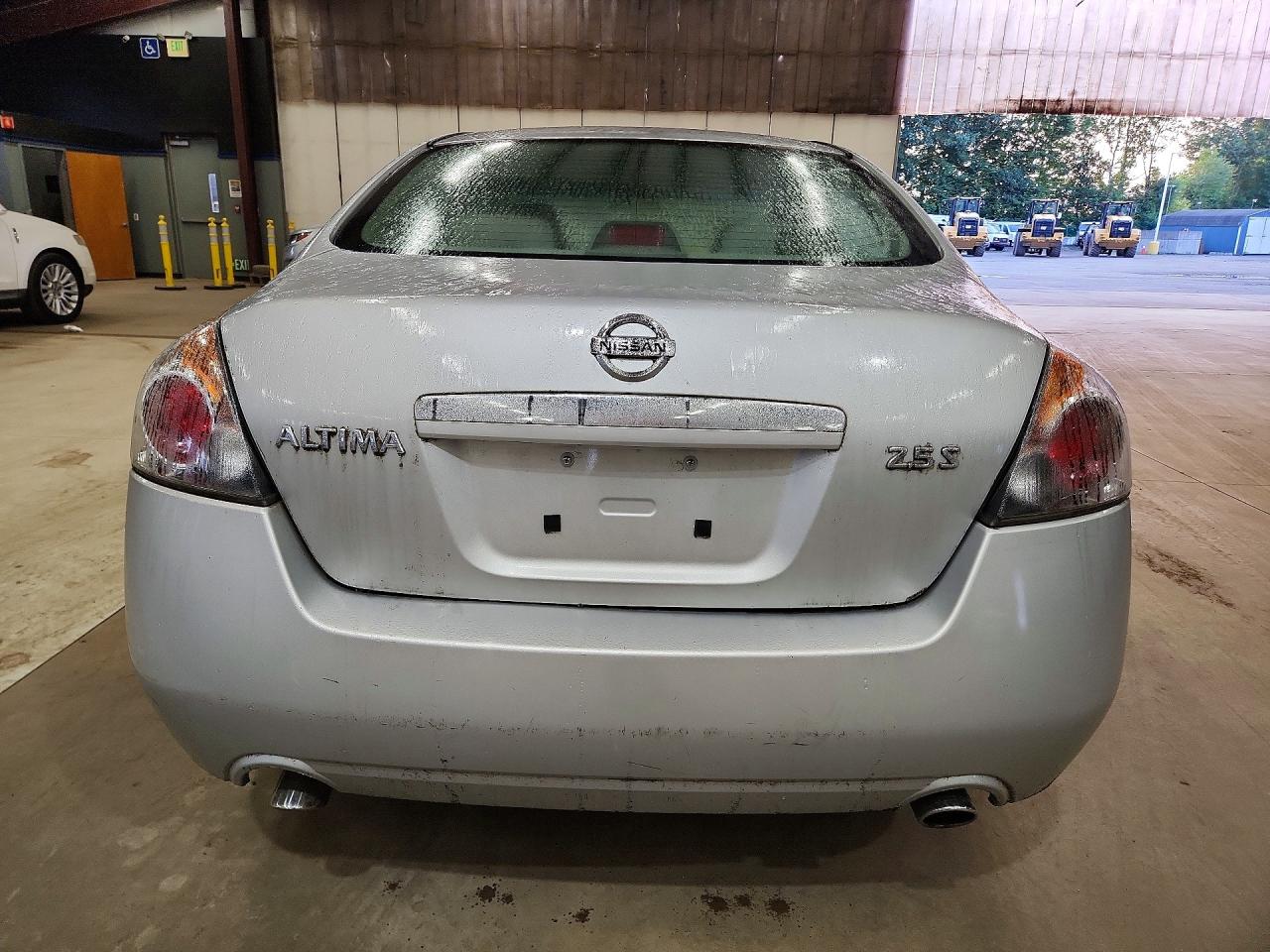 2009 Nissan Altima 2.5 Серебряный vin: 1N4AL21E79N403352
