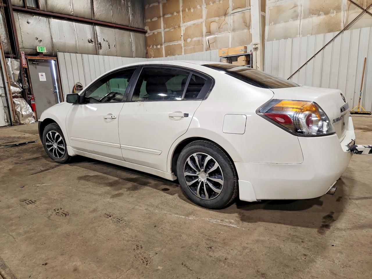 2009 Nissan Altima 2.5 White vin: 1N4AL21E79N451076