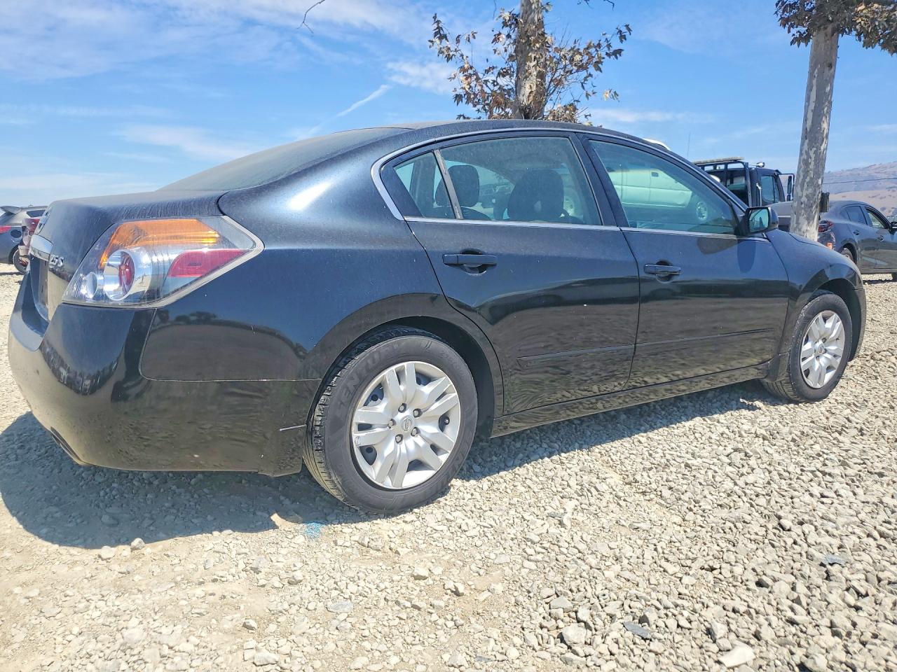 2009 Nissan Altima 2.5 Black vin: 1N4AL21E79N451207