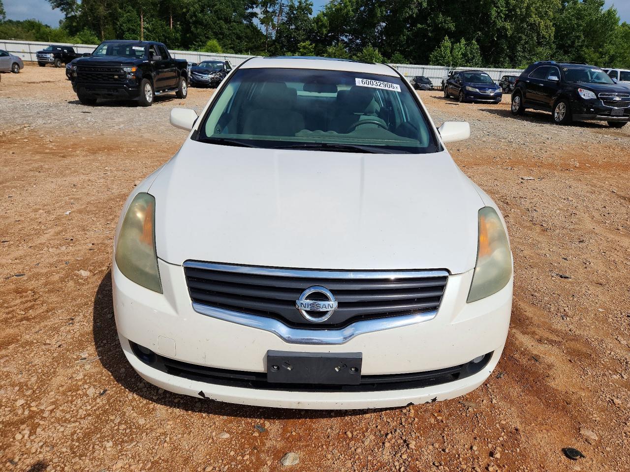 2009 Nissan Altima White vin: 1N4AL21E79N453345