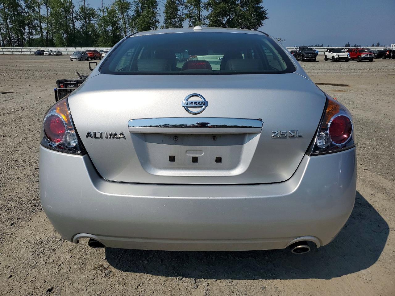 2009 Nissan Altima 2.5 Silver vin: 1N4AL21E79N461669