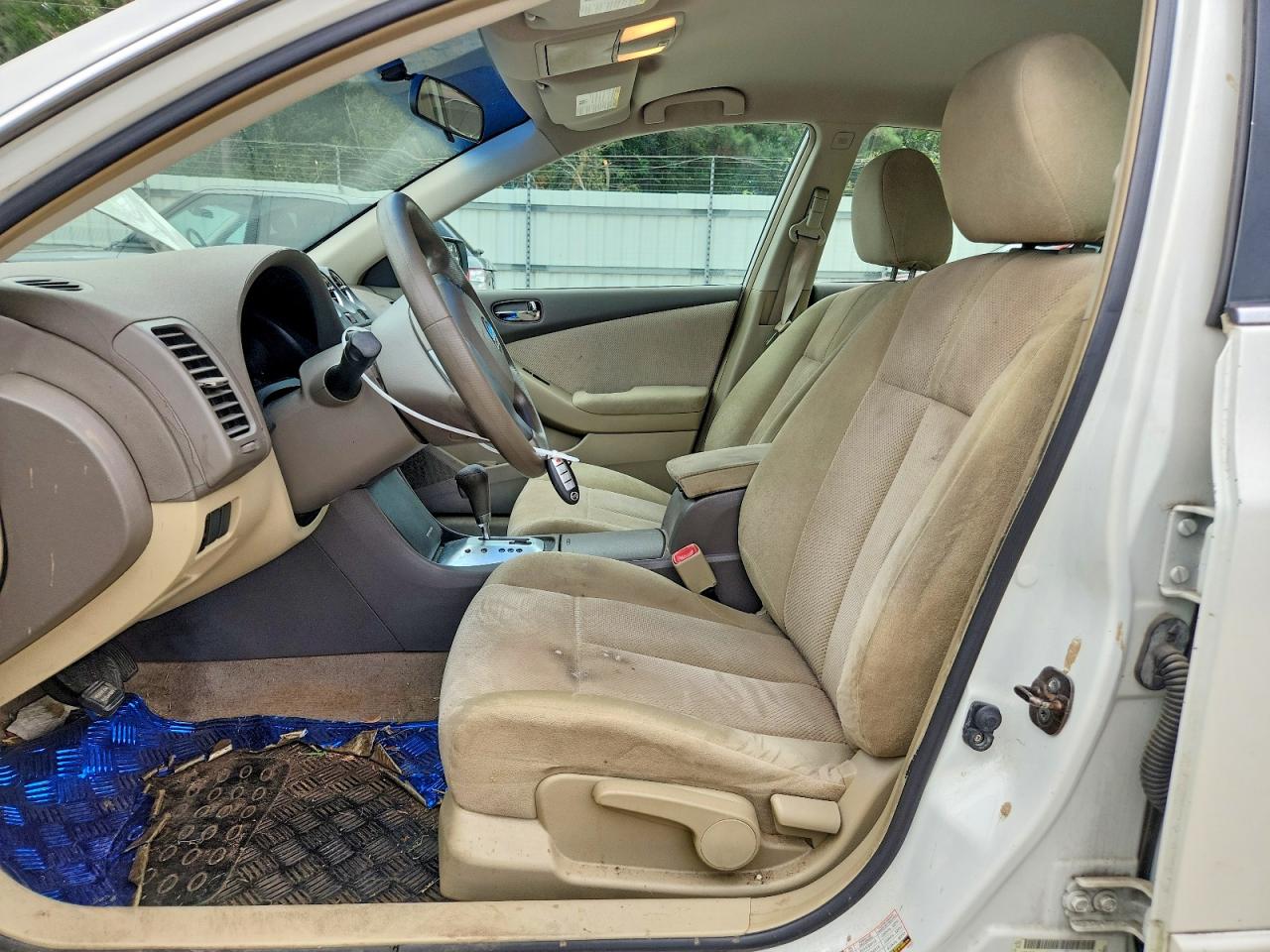 2009 Nissan Altima 2.5 White vin: 1N4AL21E79N517366
