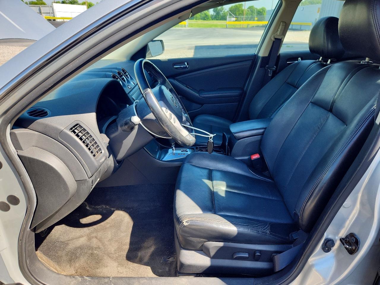 2009 Nissan Altima 2.5 Silver vin: 1N4AL21E79N520588