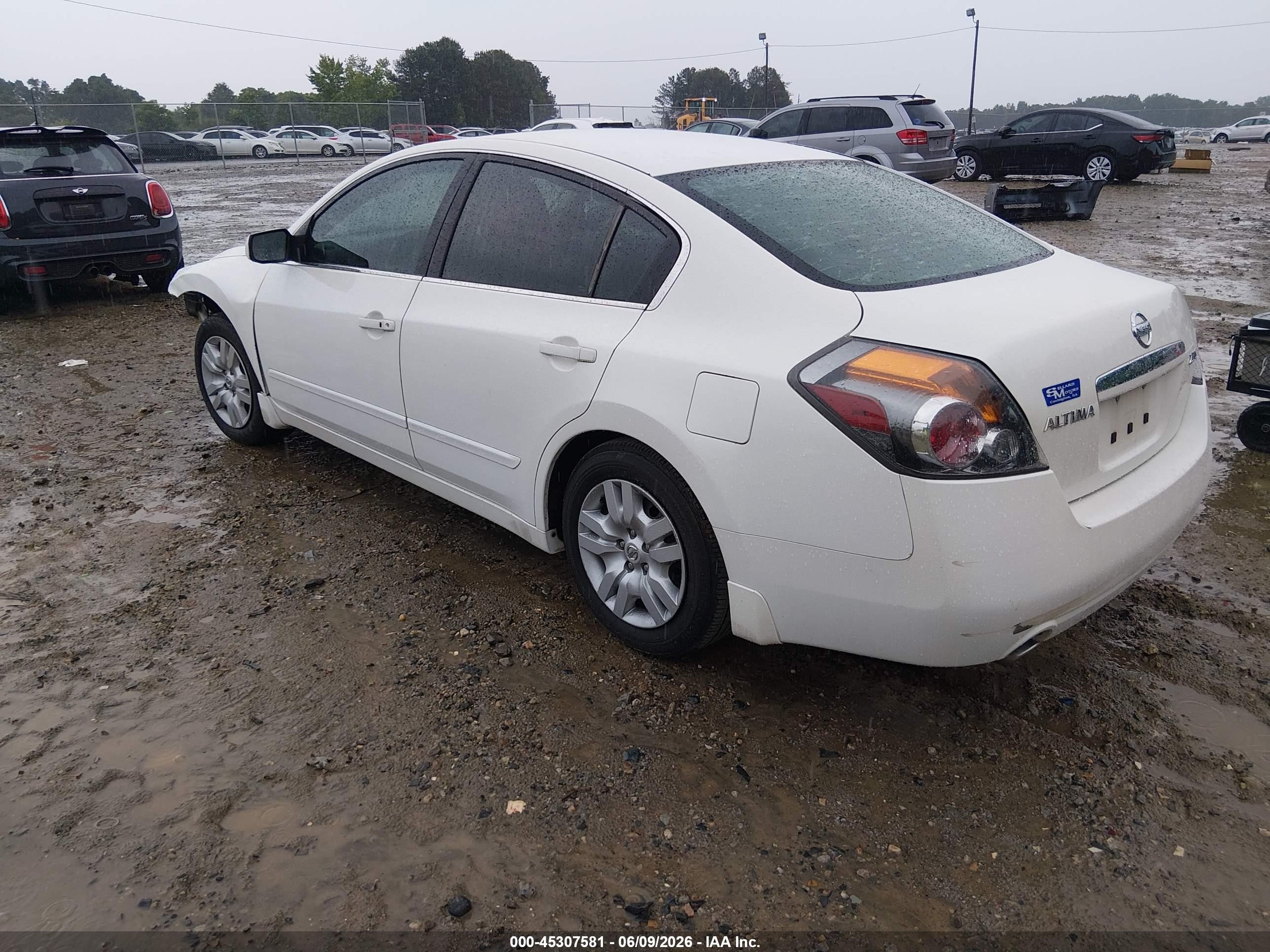 2009 Nissan Altima 2.5 S White vin: 1N4AL21E79N532627
