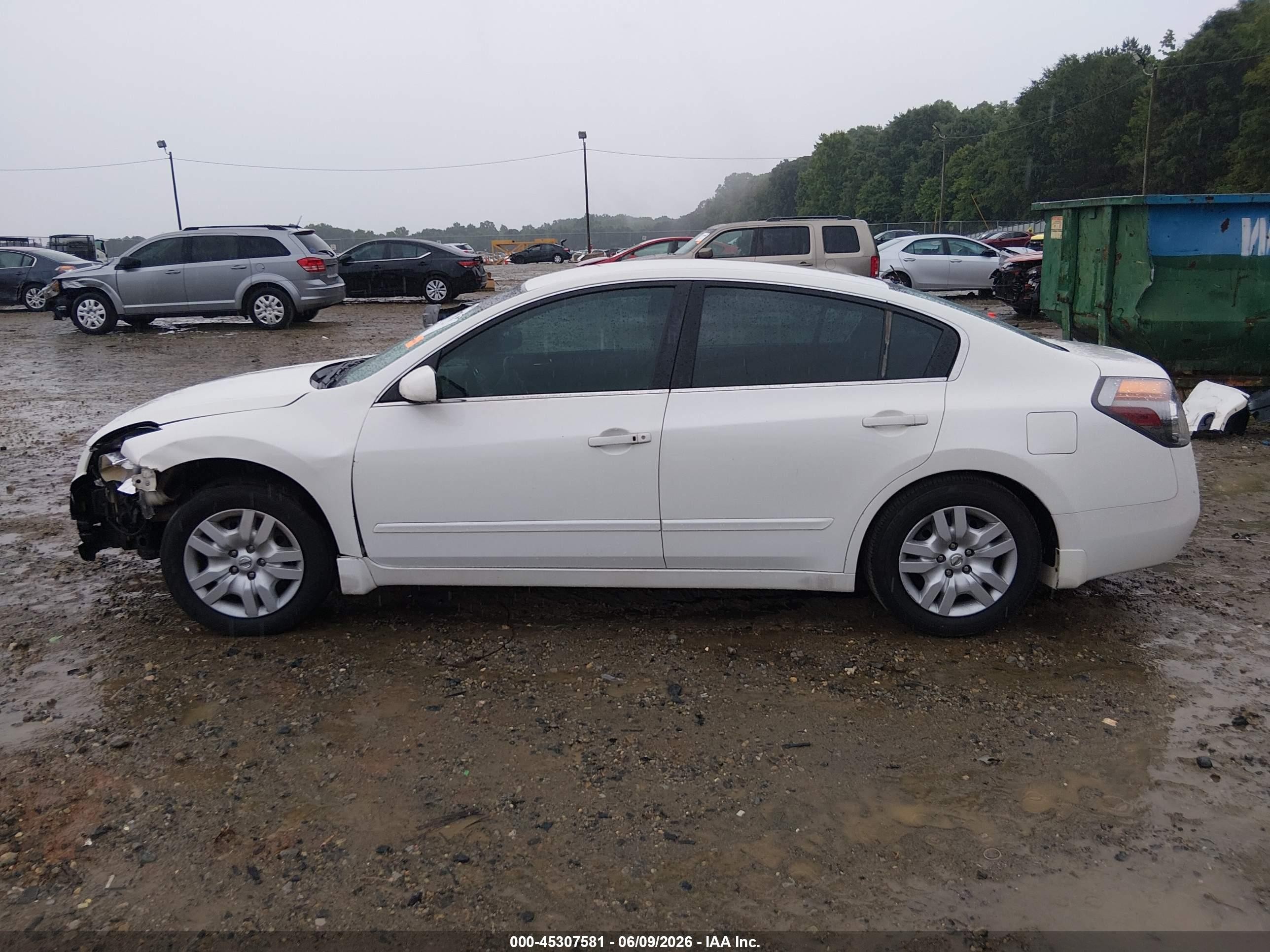 2009 Nissan Altima 2.5 S White vin: 1N4AL21E79N532627