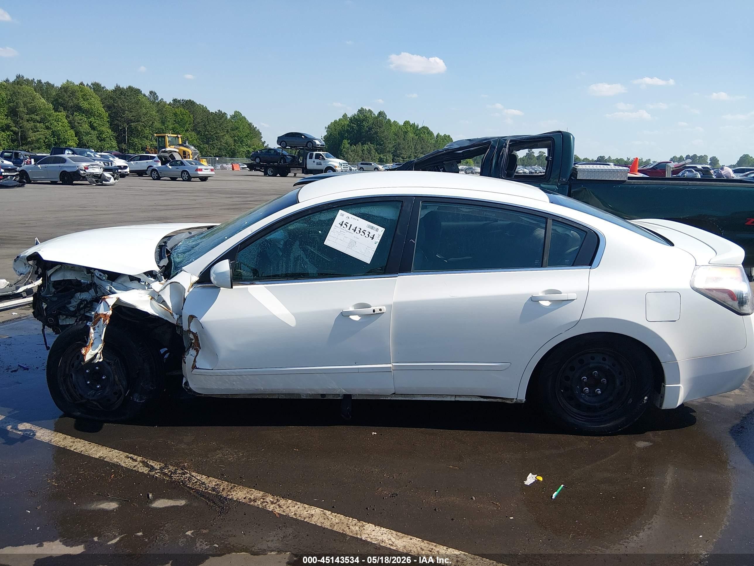 2007 Nissan Altima 2.5 S White vin: 1N4AL21E87C164385