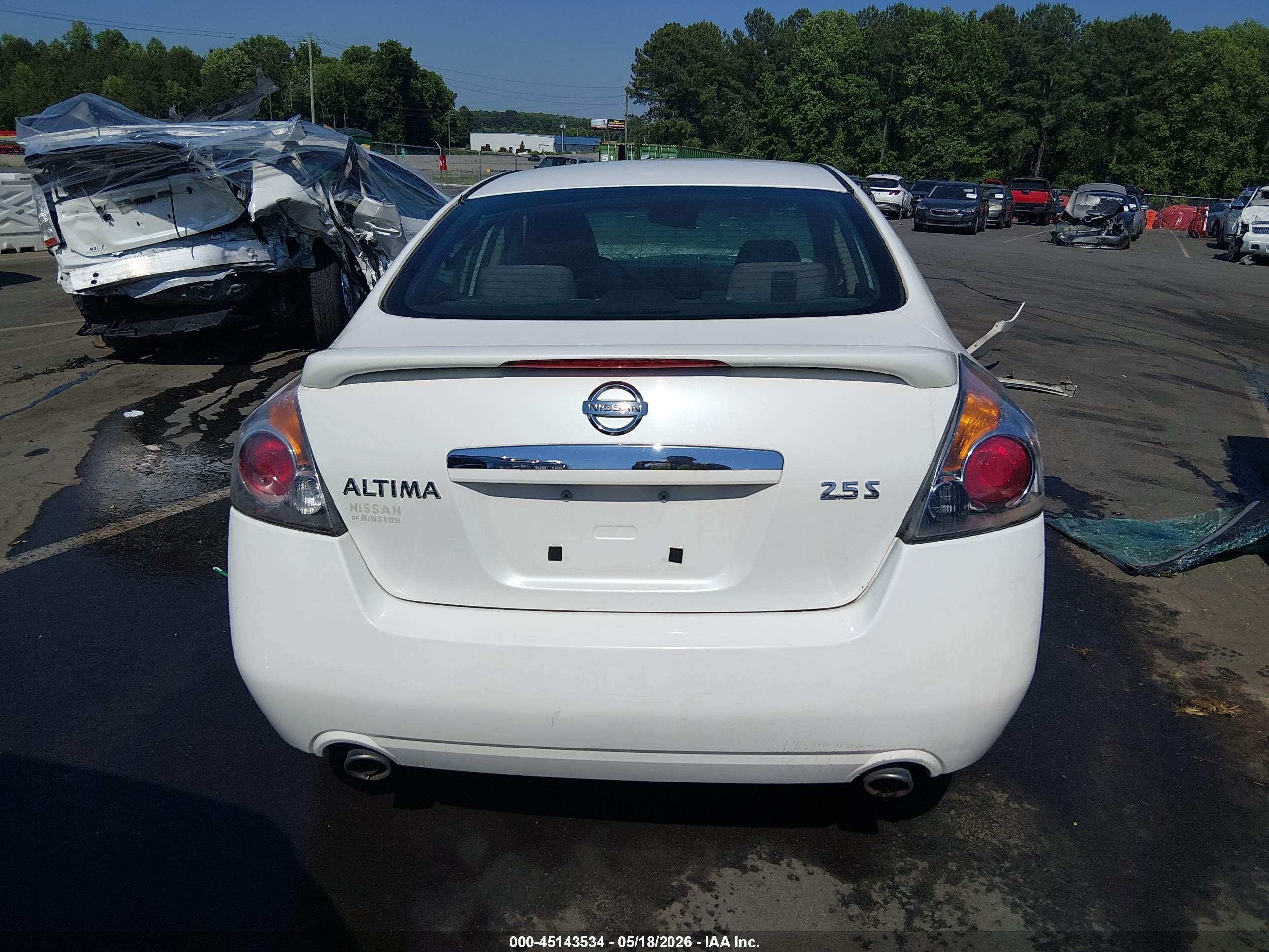 2007 Nissan Altima 2.5 S White vin: 1N4AL21E87C164385