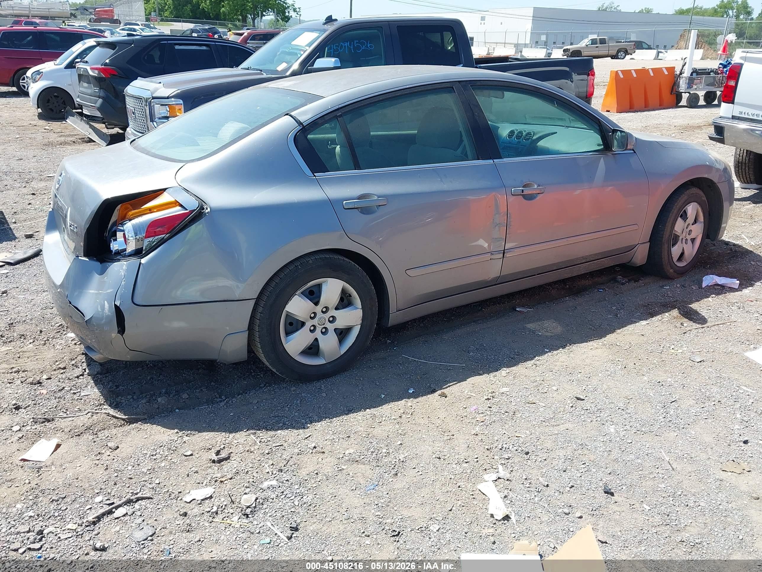 2007 Nissan Altima 2.5 S Silver vin: 1N4AL21E87N415913