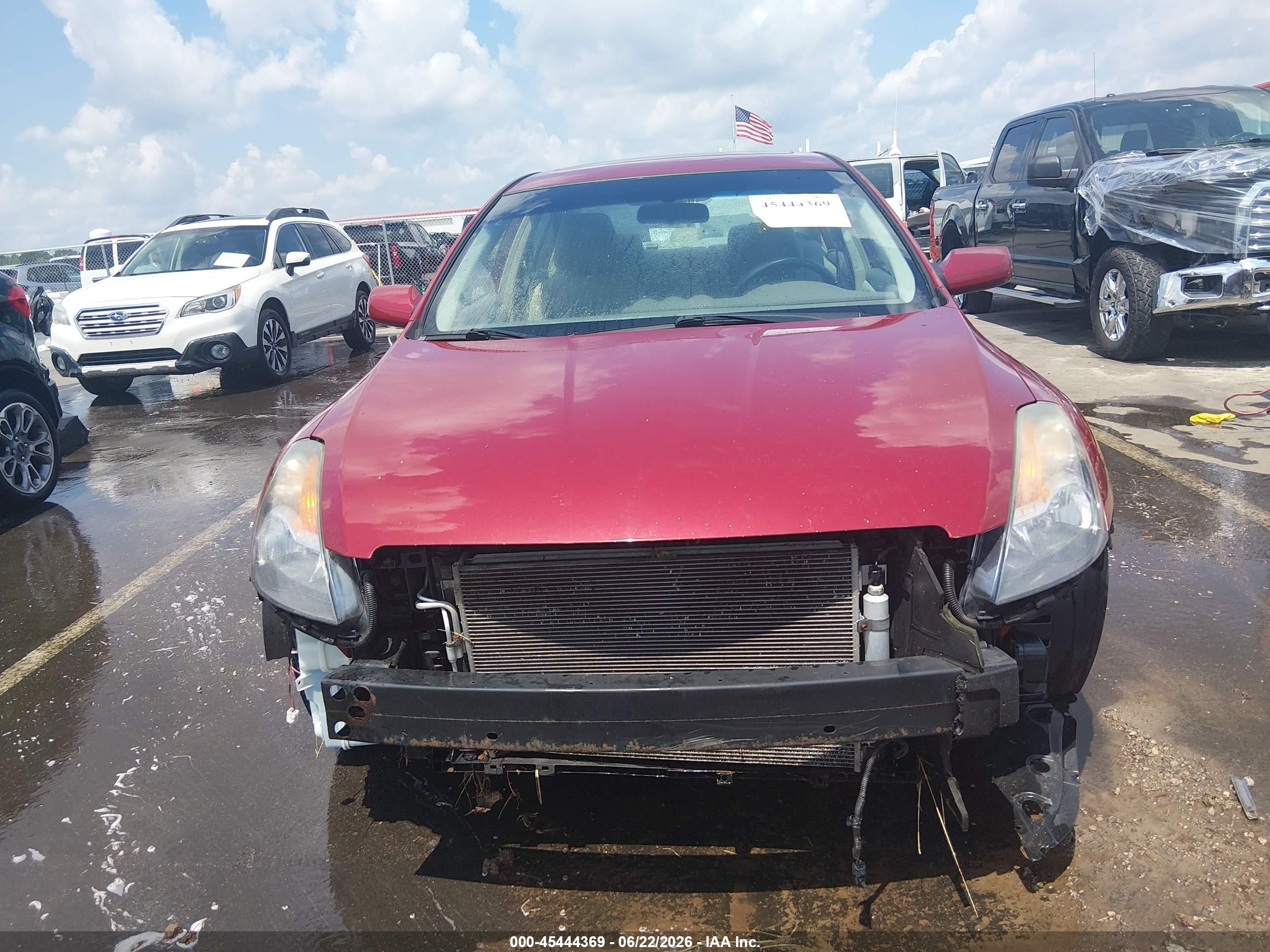 2008 Nissan Altima 2.5 S Red vin: 1N4AL21E88C114250