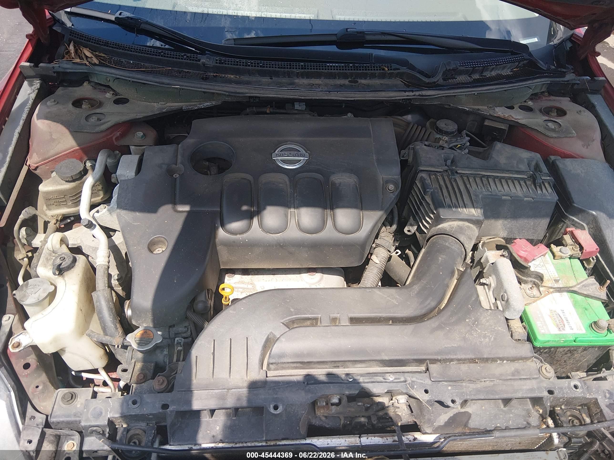 2008 Nissan Altima 2.5 S Red vin: 1N4AL21E88C114250
