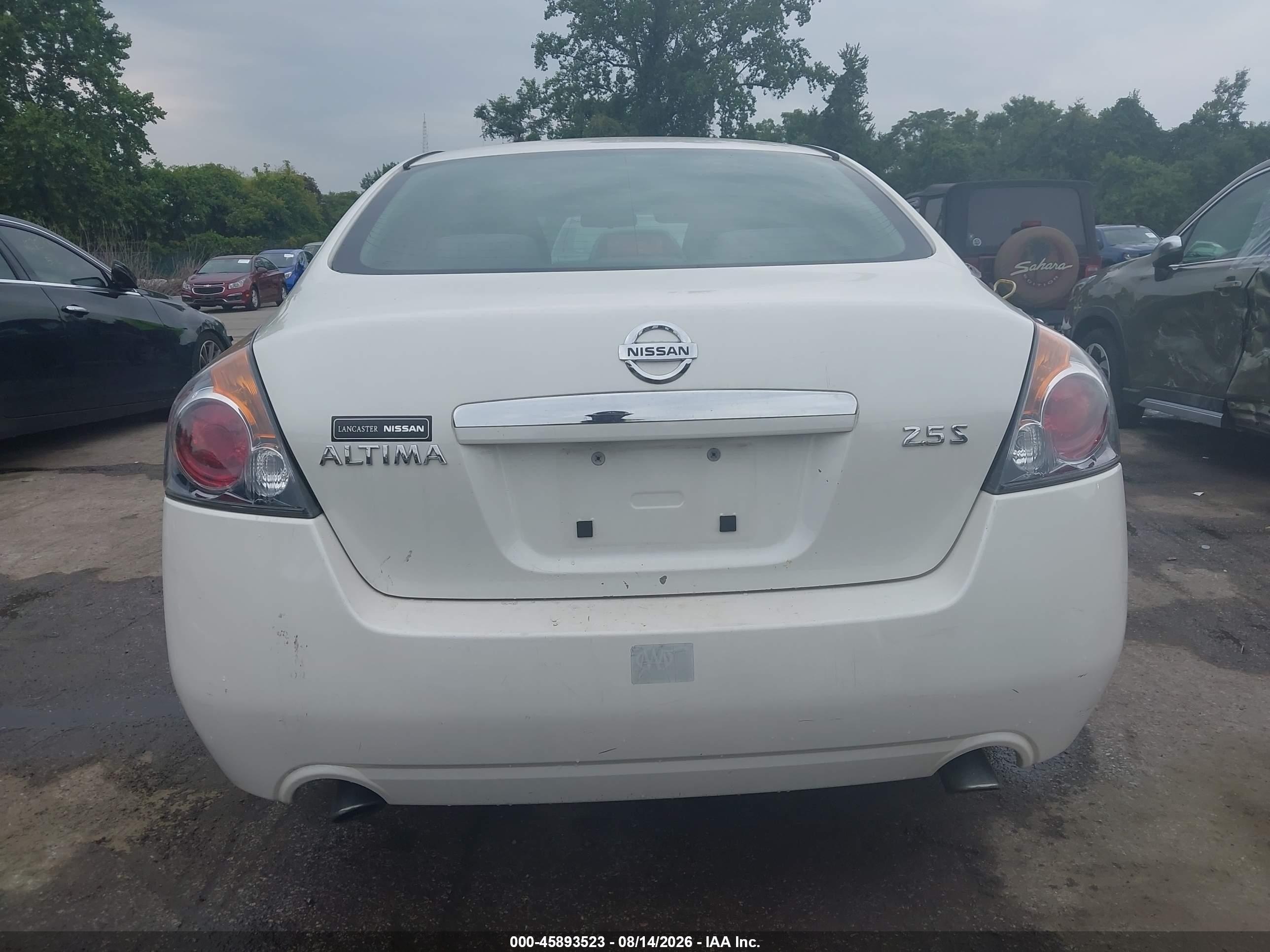 2008 Nissan Altima 2.5 S White vin: 1N4AL21E88C274645