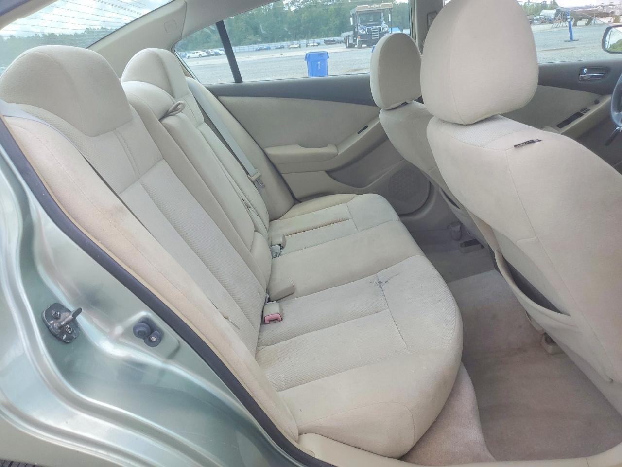 2008 Nissan Altima 2.5 Silver vin: 1N4AL21E88N404959