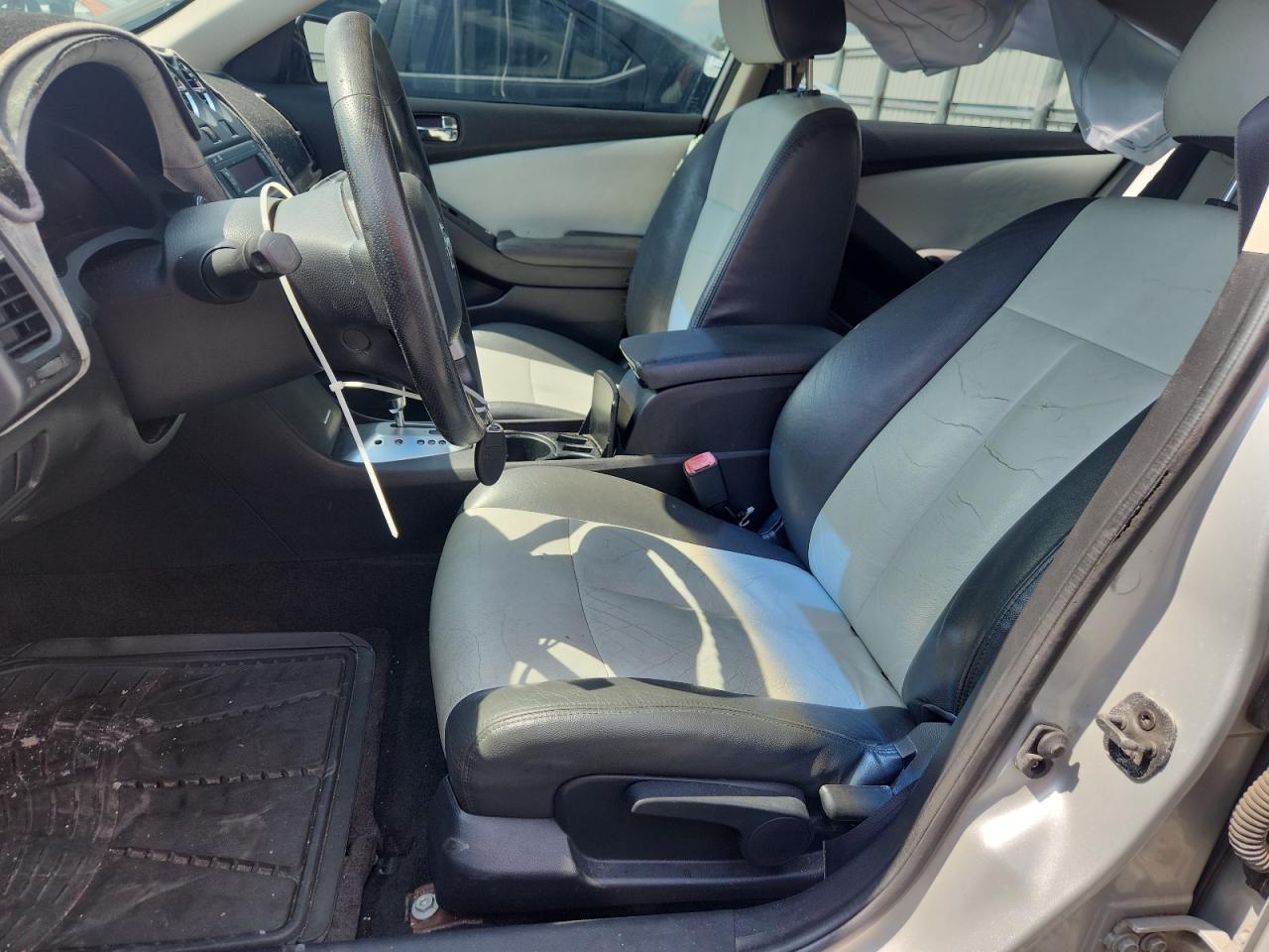 2008 Nissan Altima 2.5 Серебряный vin: 1N4AL21E88N434740