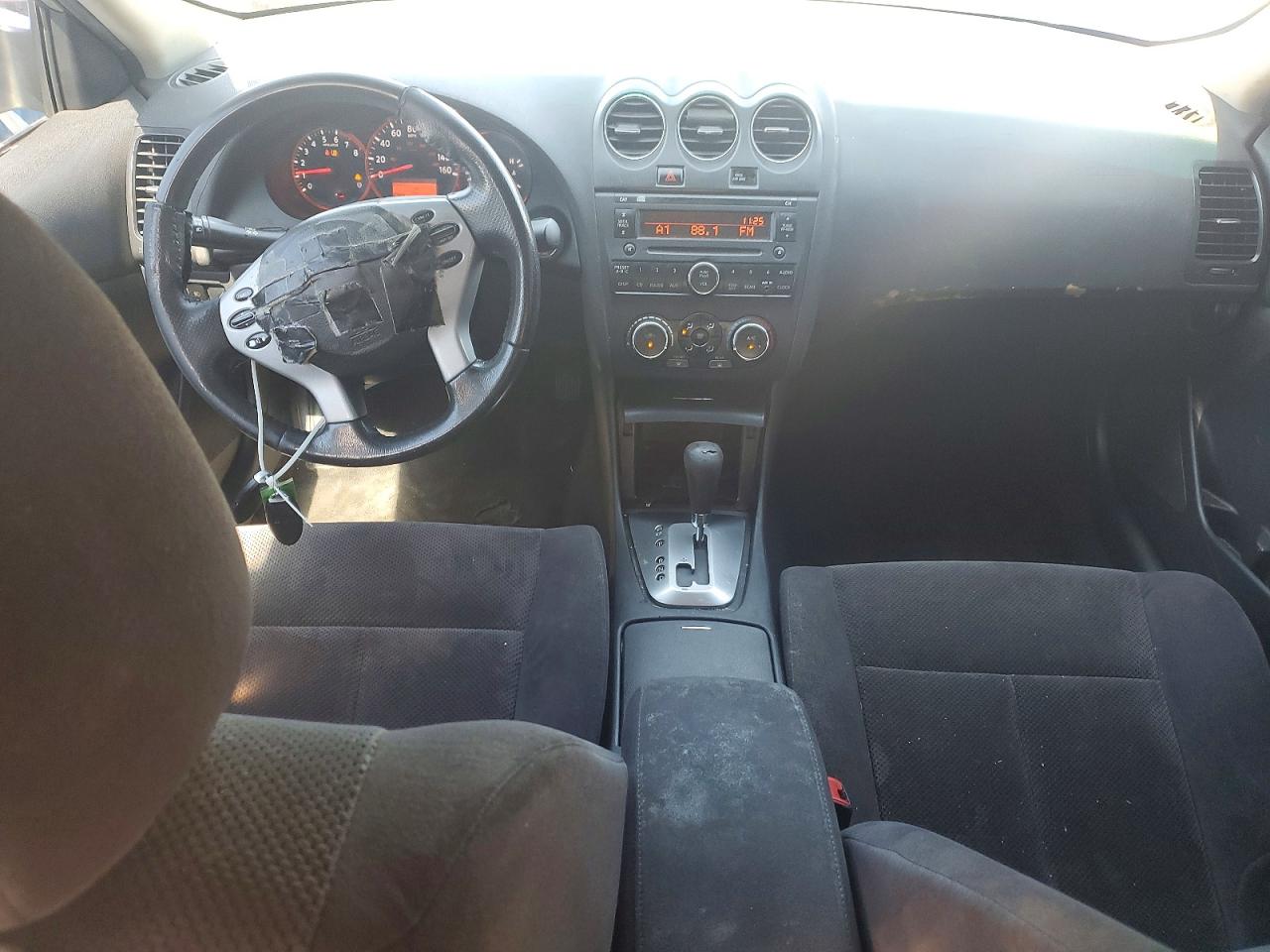 2008 Nissan Altima 2.5 Silver vin: 1N4AL21E88N555803