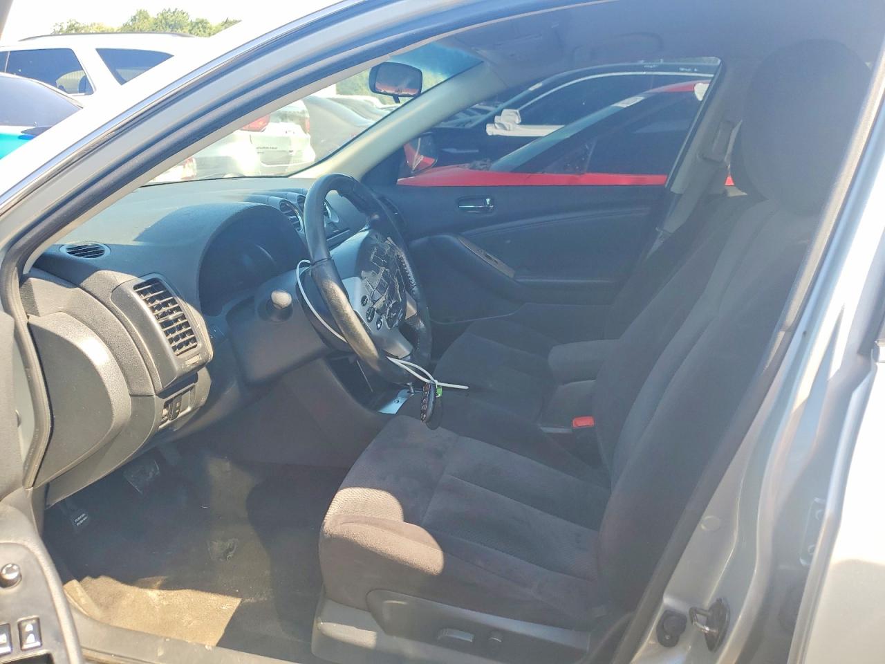 2008 Nissan Altima 2.5 Silver vin: 1N4AL21E88N555803