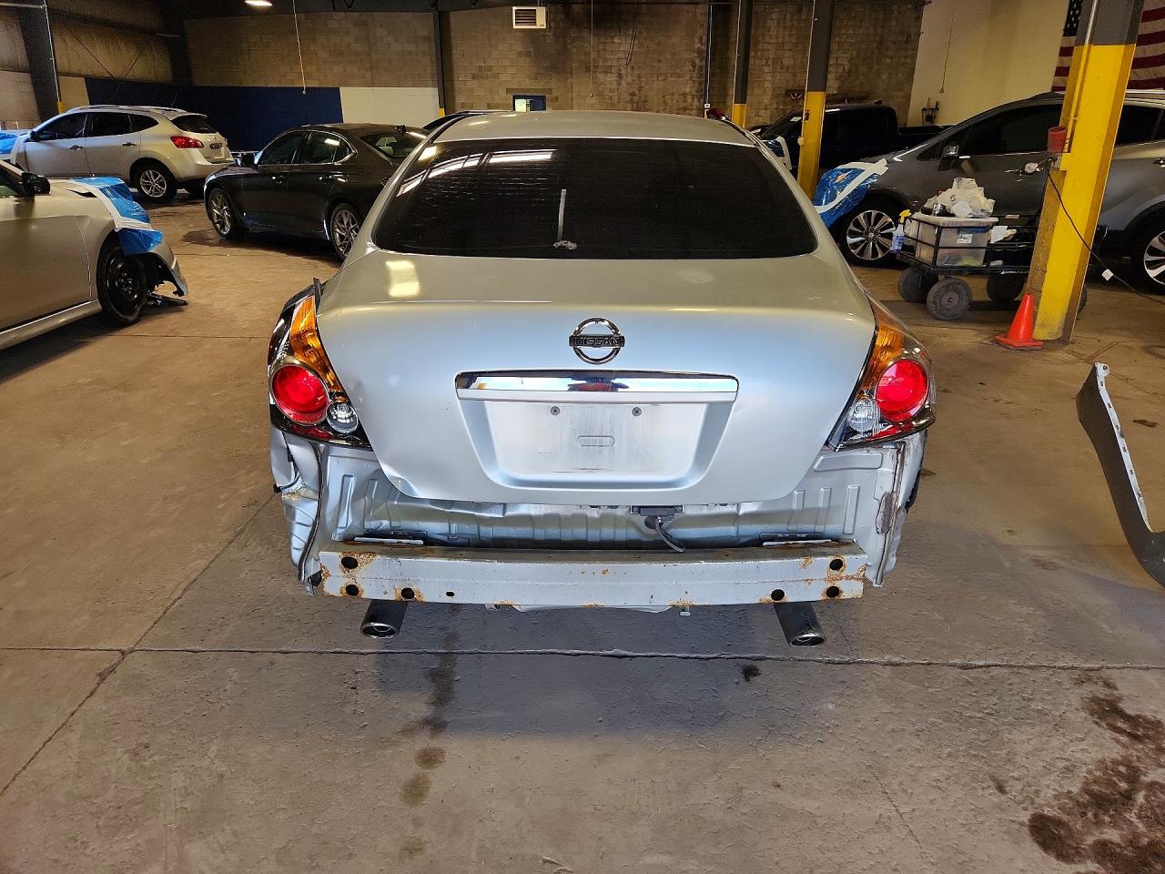 2008 Nissan Altima 2.5 Silver vin: 1N4AL21E88N555803