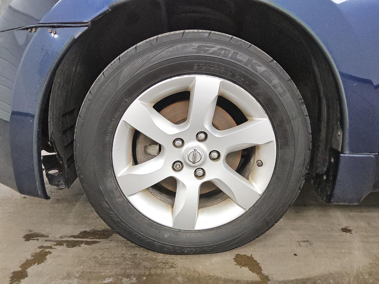 2009 Nissan Altima 2.5/2.5s Blue vin: 1N4AL21E89N403232 Damage: Left Front Wheel, Curb Rash, > 12 Inches