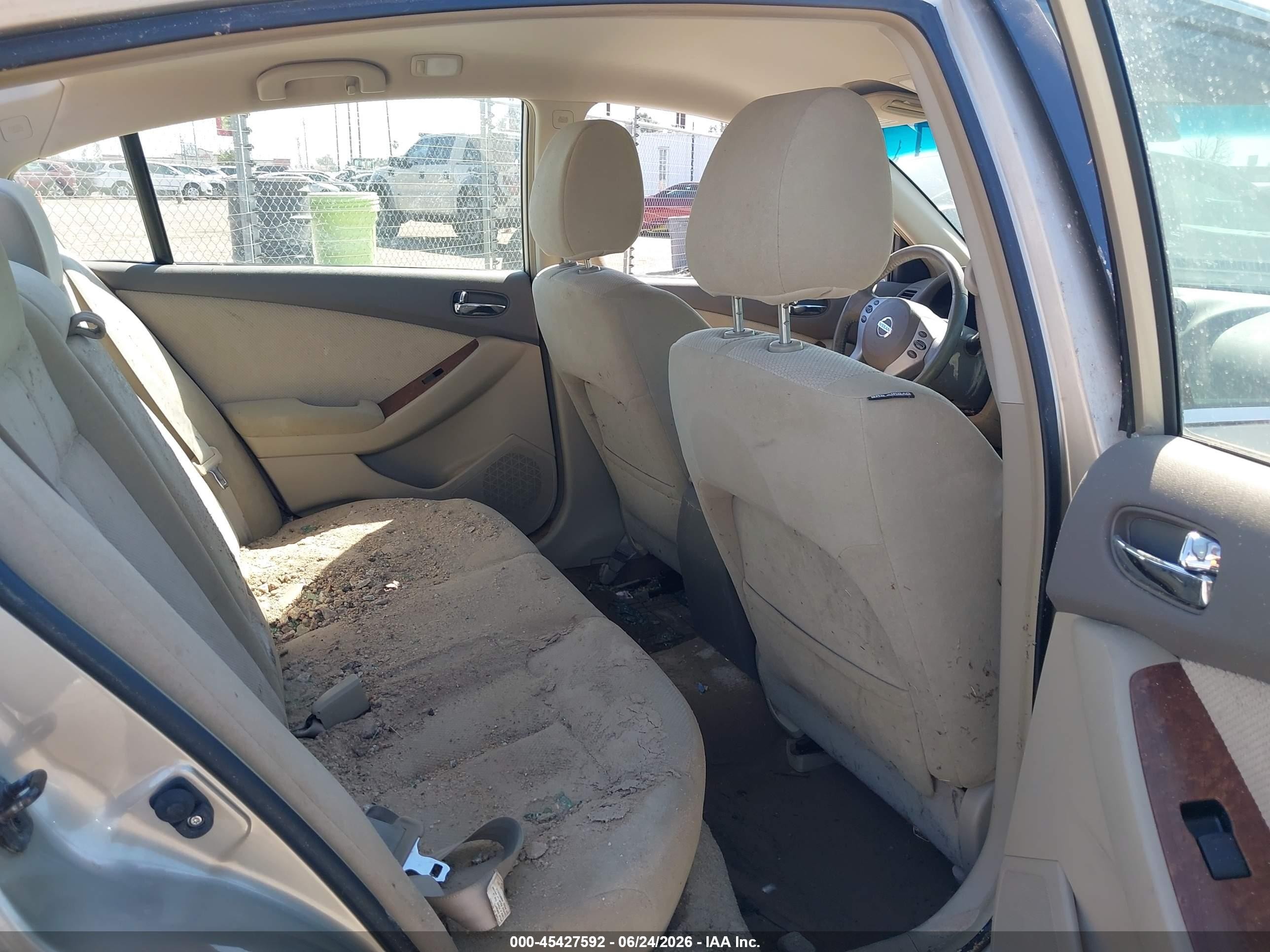 2009 Nissan Altima 2.5 S Gold vin: 1N4AL21E89N408141