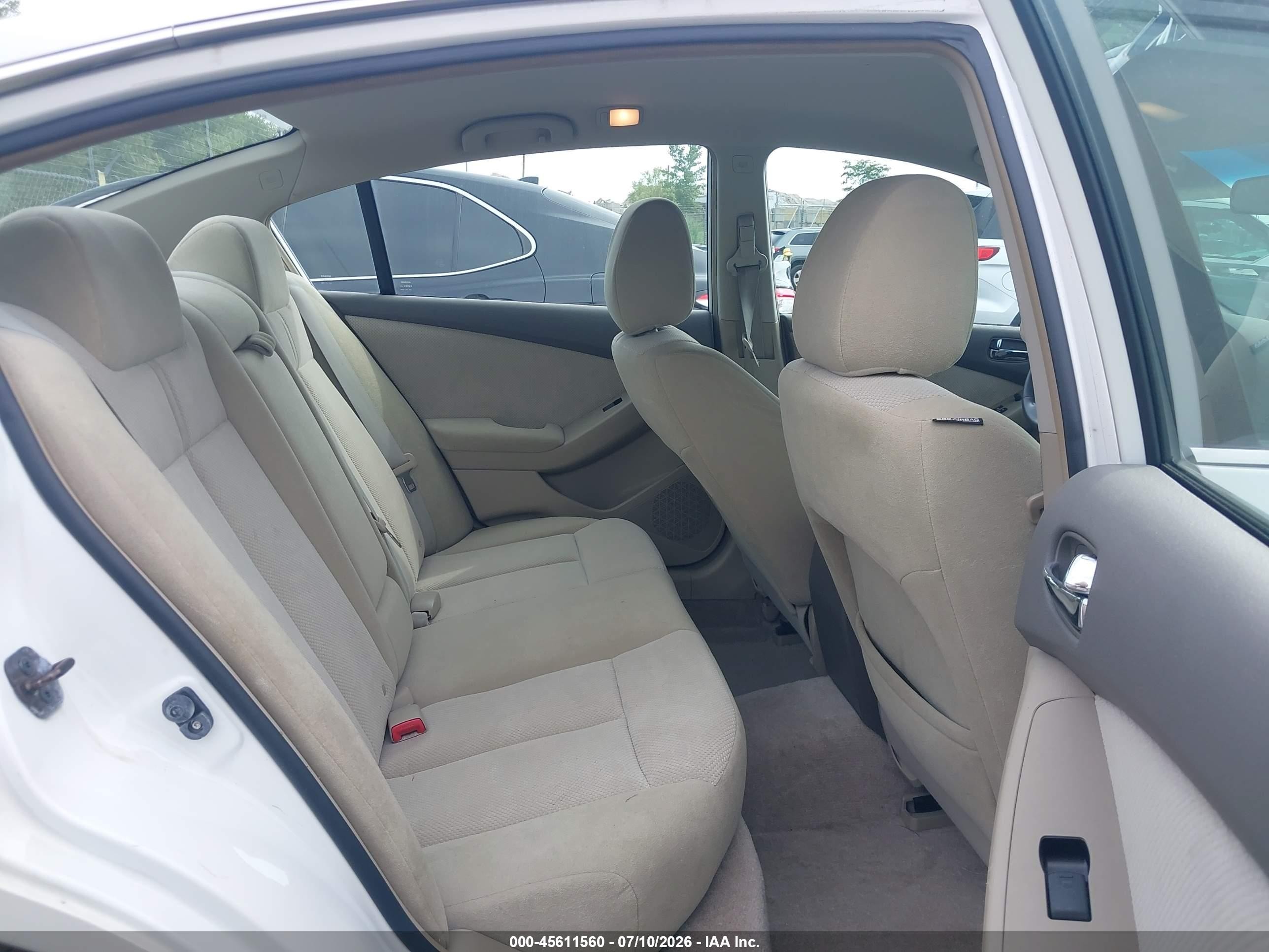 2009 Nissan Altima 2.5 S White vin: 1N4AL21E89N453130