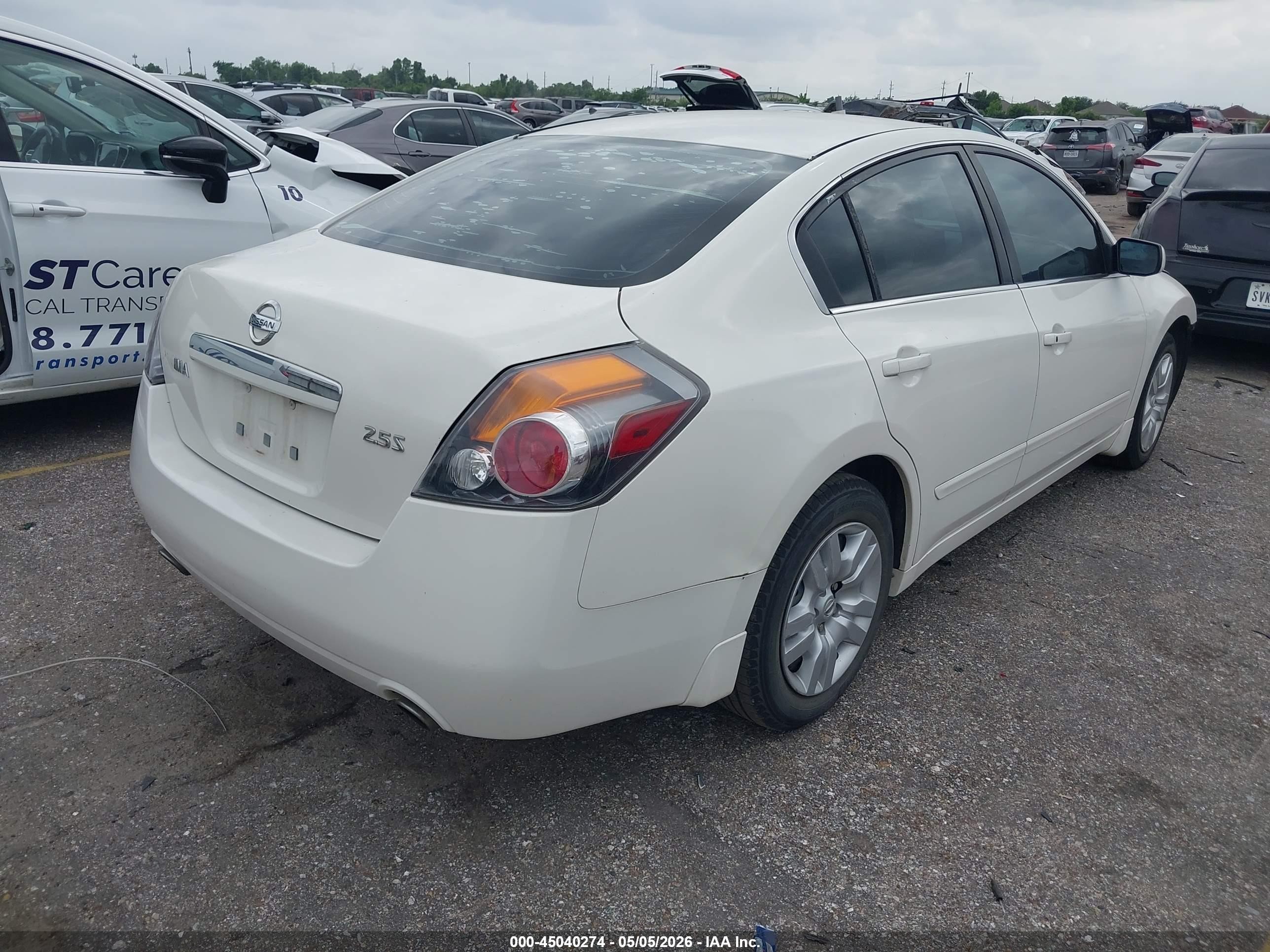 2009 Nissan Altima 2.5 S Белый vin: 1N4AL21E89N524522