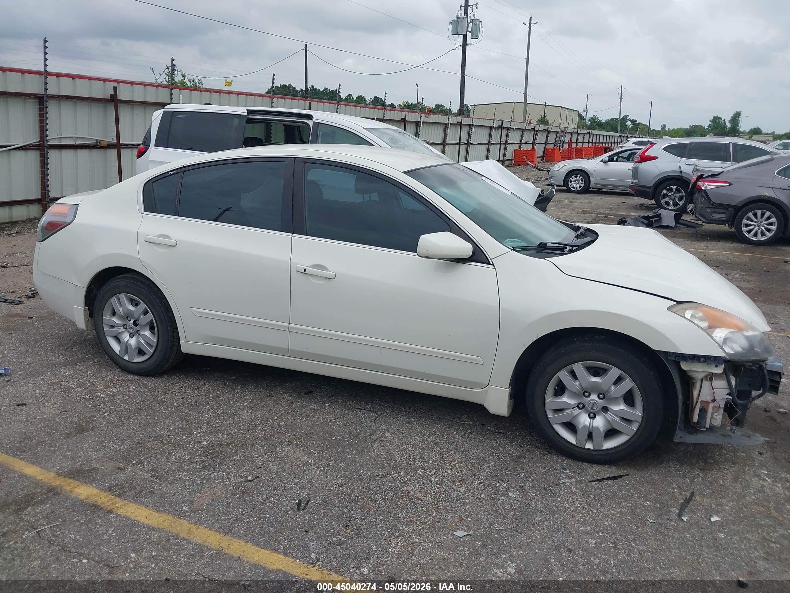 2009 Nissan Altima 2.5 S Белый vin: 1N4AL21E89N524522
