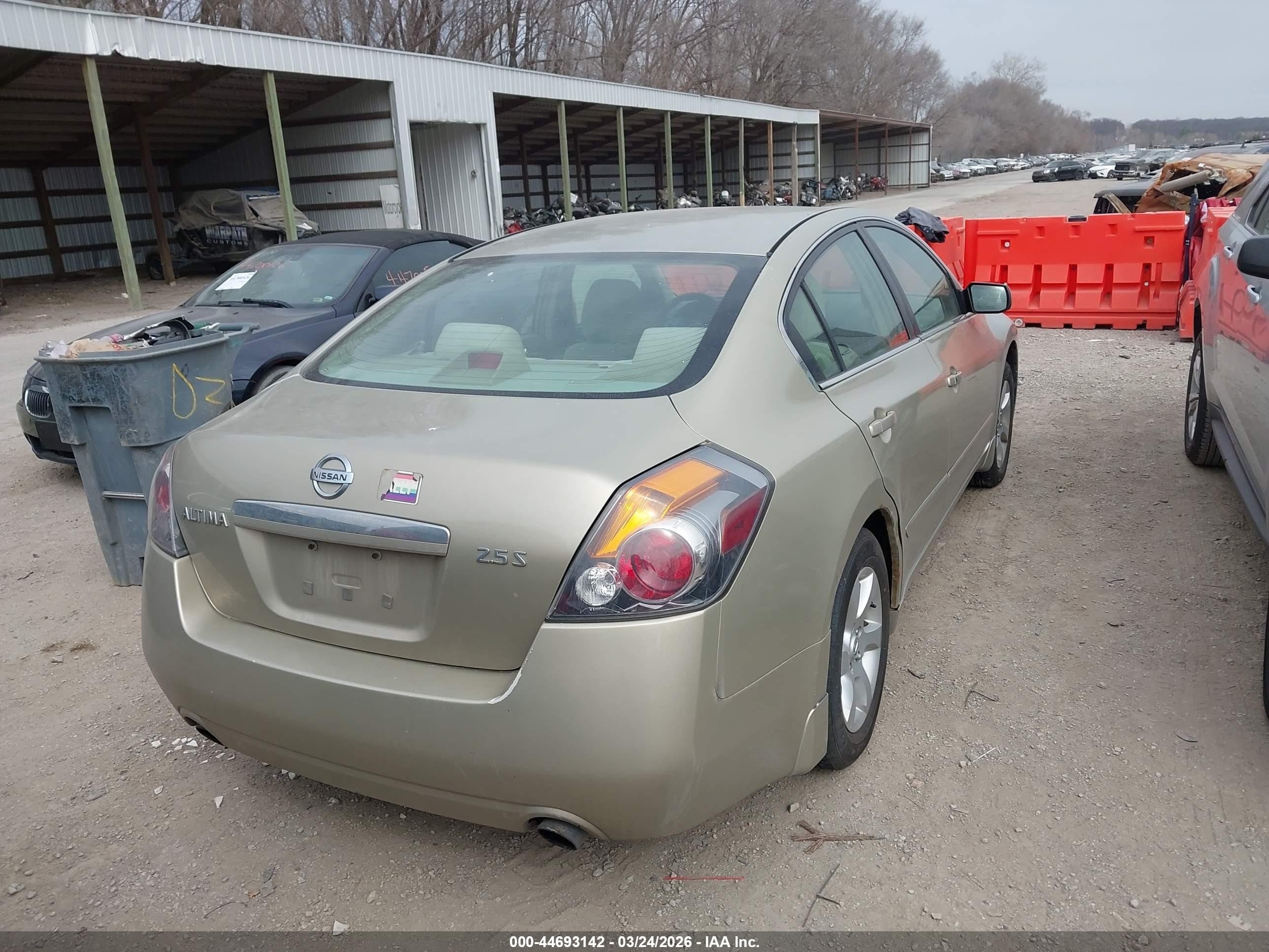 2009 Nissan Altima 2.5 S Золотой vin: 1N4AL21E89N534080