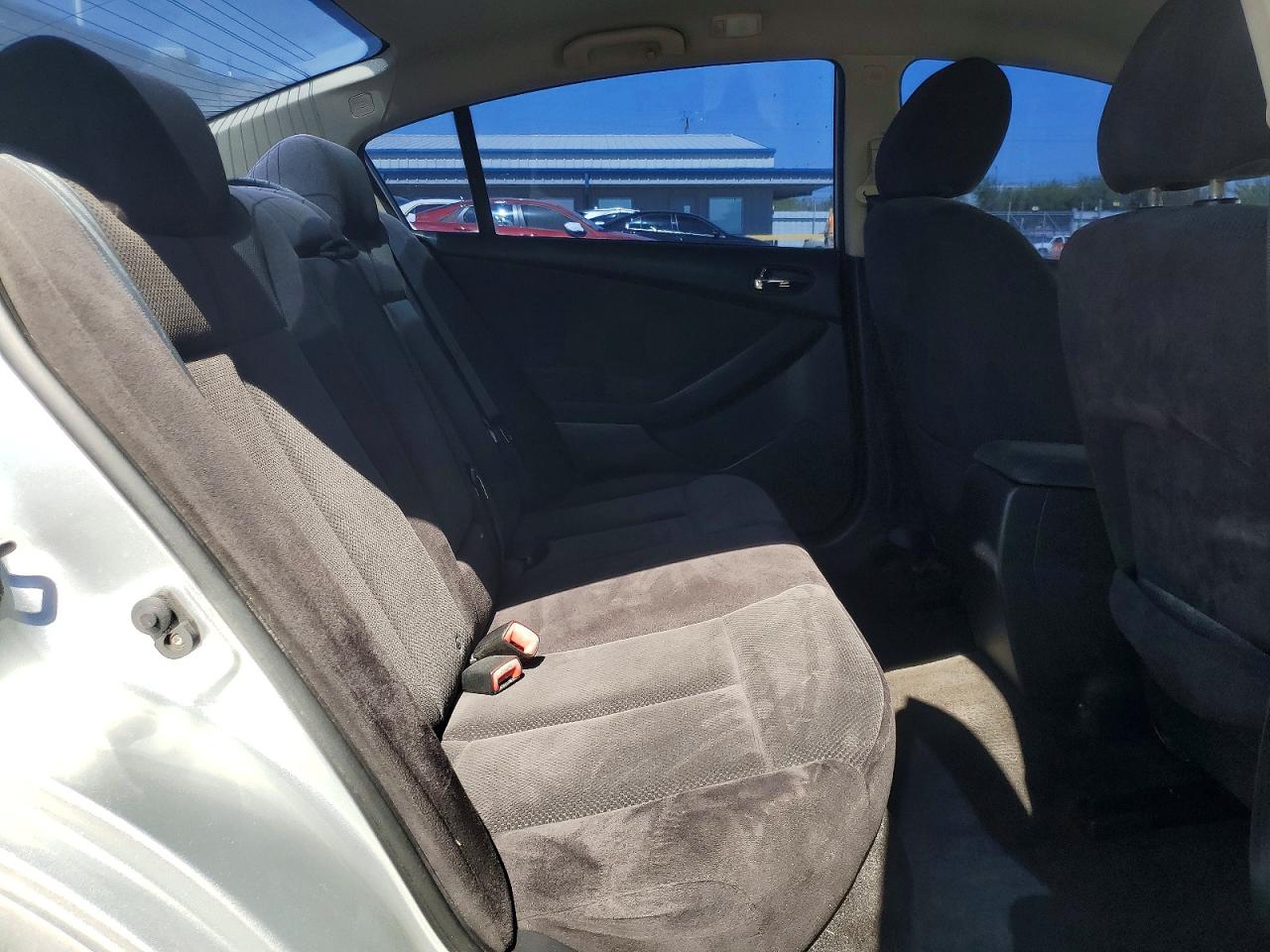 2009 Nissan Altima 2.5 Silver vin: 1N4AL21E89N536783