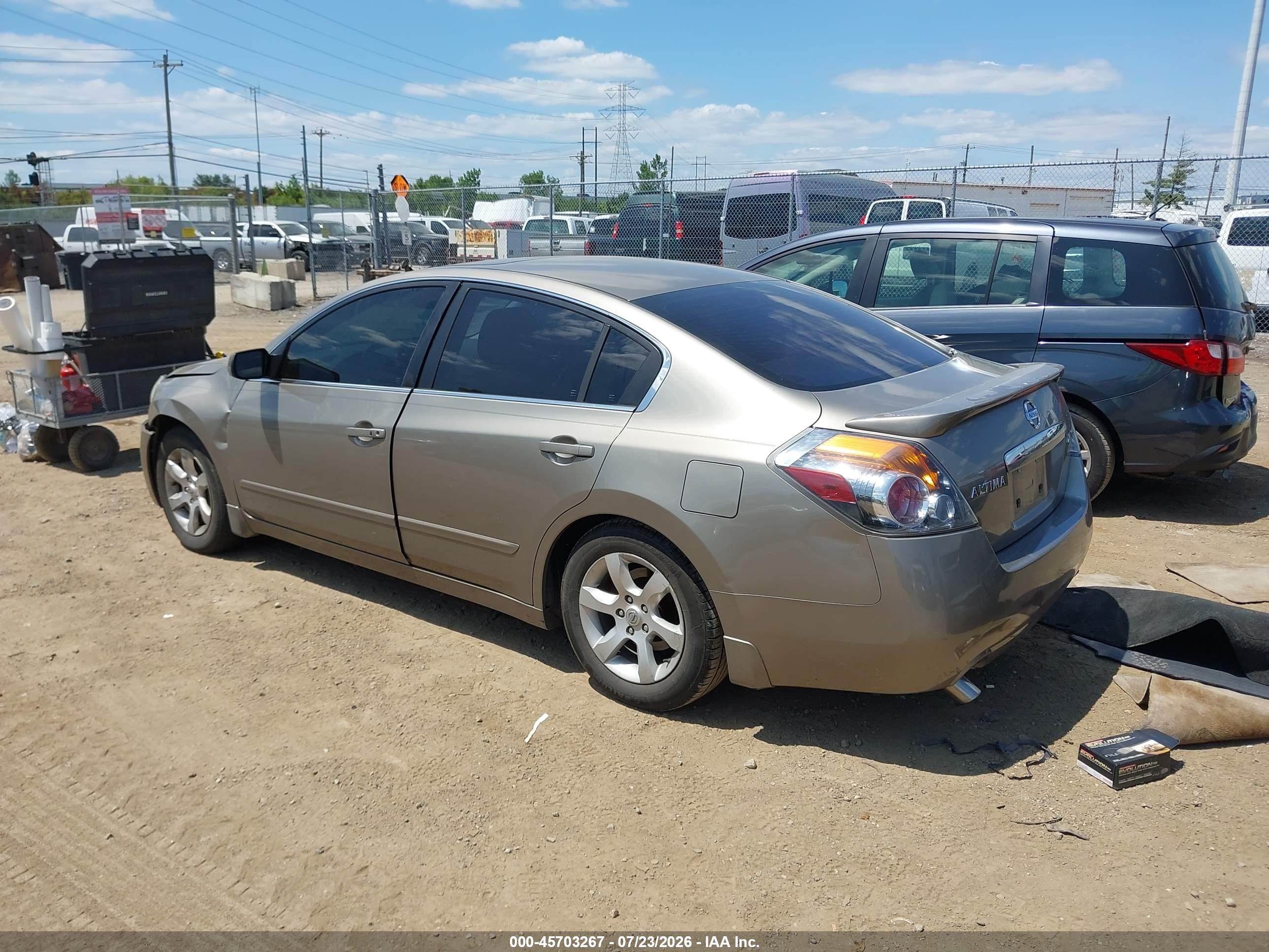 2007 Nissan Altima 2.5 S Silver vin: 1N4AL21E97C131184