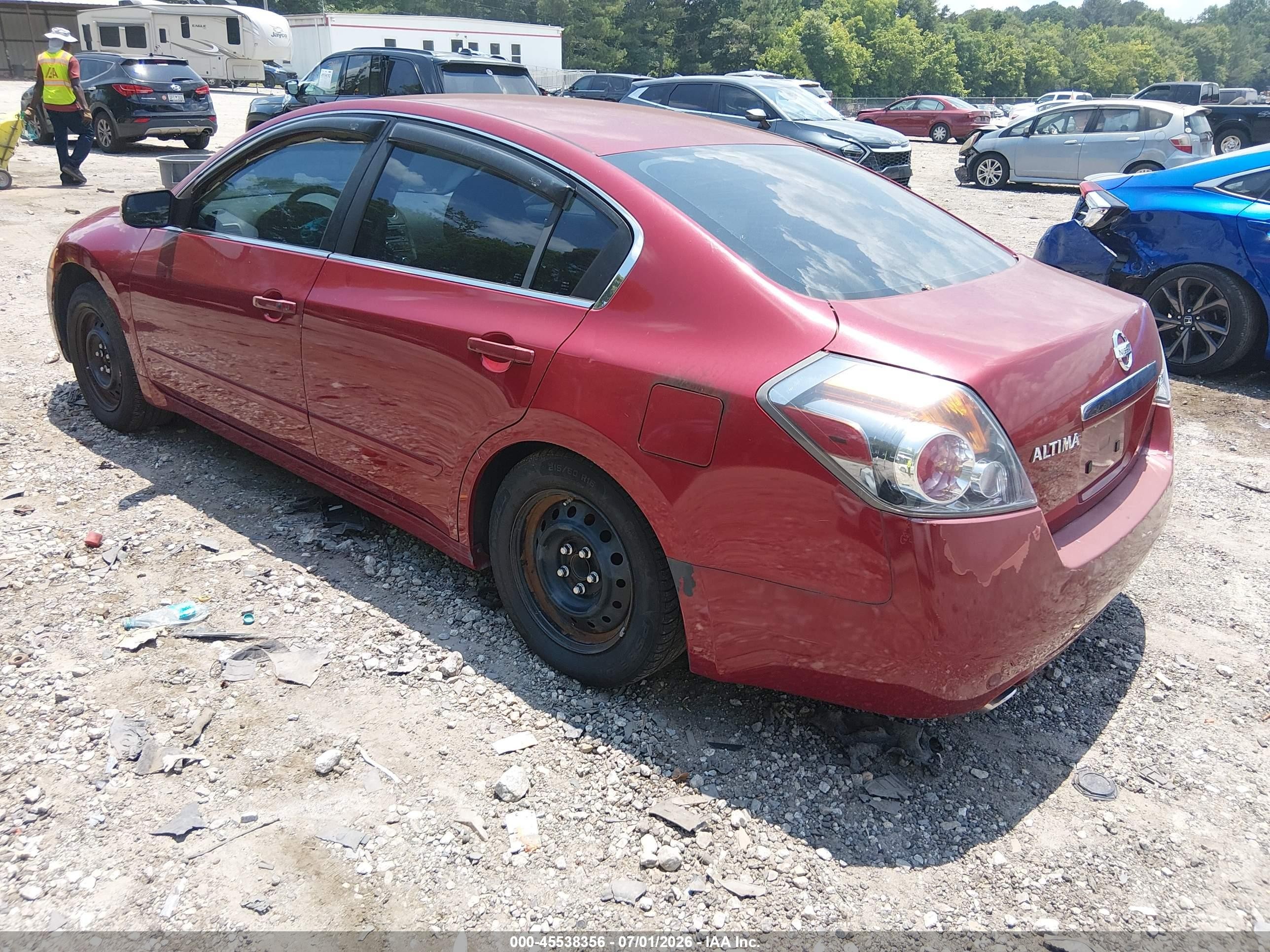 2007 Nissan Altima 2.5 S Red vin: 1N4AL21E97N438410
