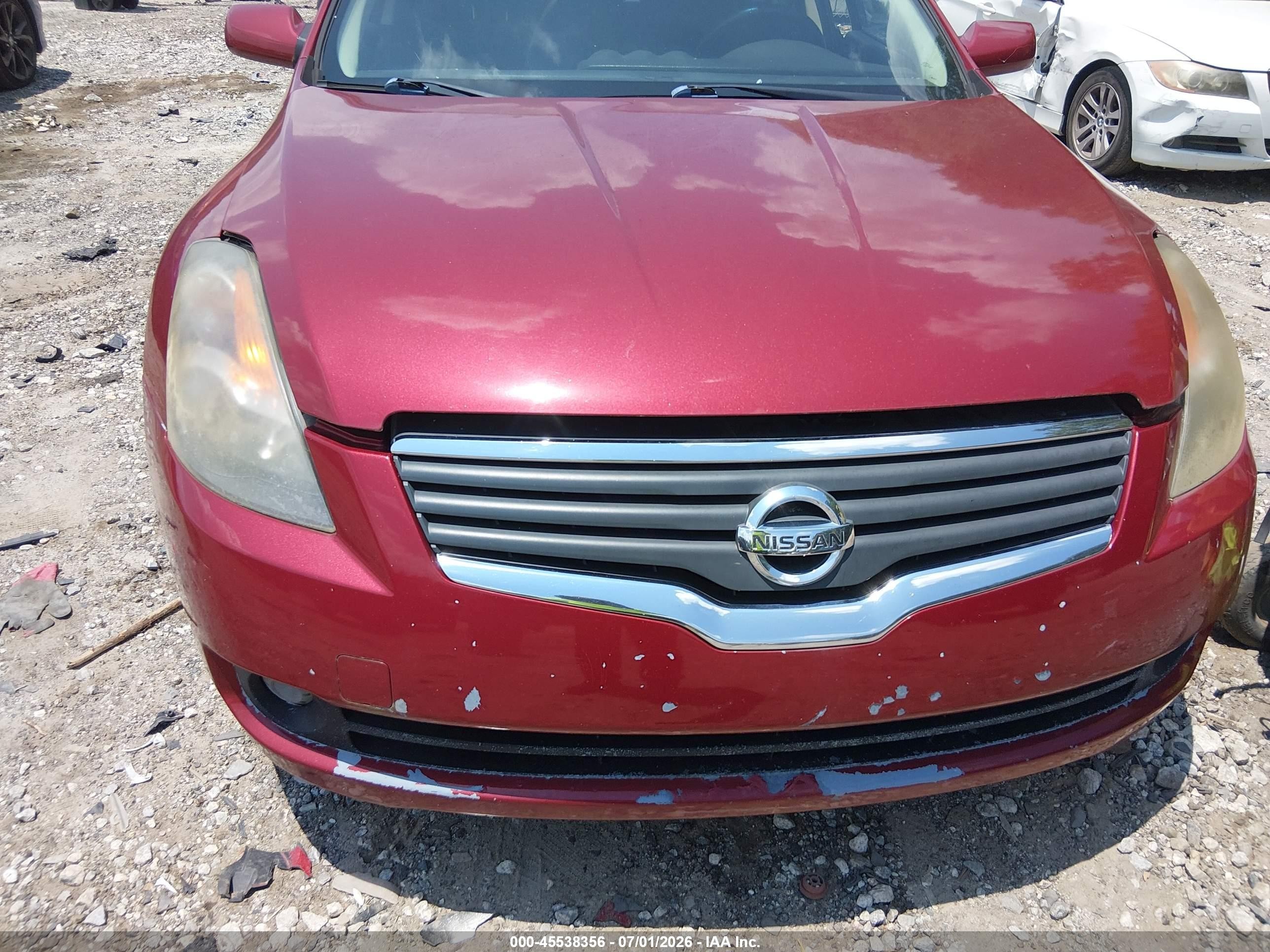2007 Nissan Altima 2.5 S Red vin: 1N4AL21E97N438410