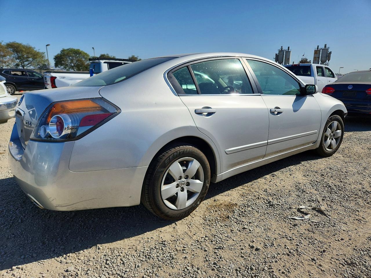 2007 Nissan Altima 2.5 Silver vin: 1N4AL21E97N448306