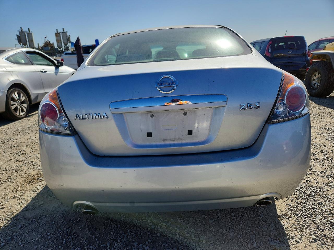 2007 Nissan Altima 2.5 Silver vin: 1N4AL21E97N448306