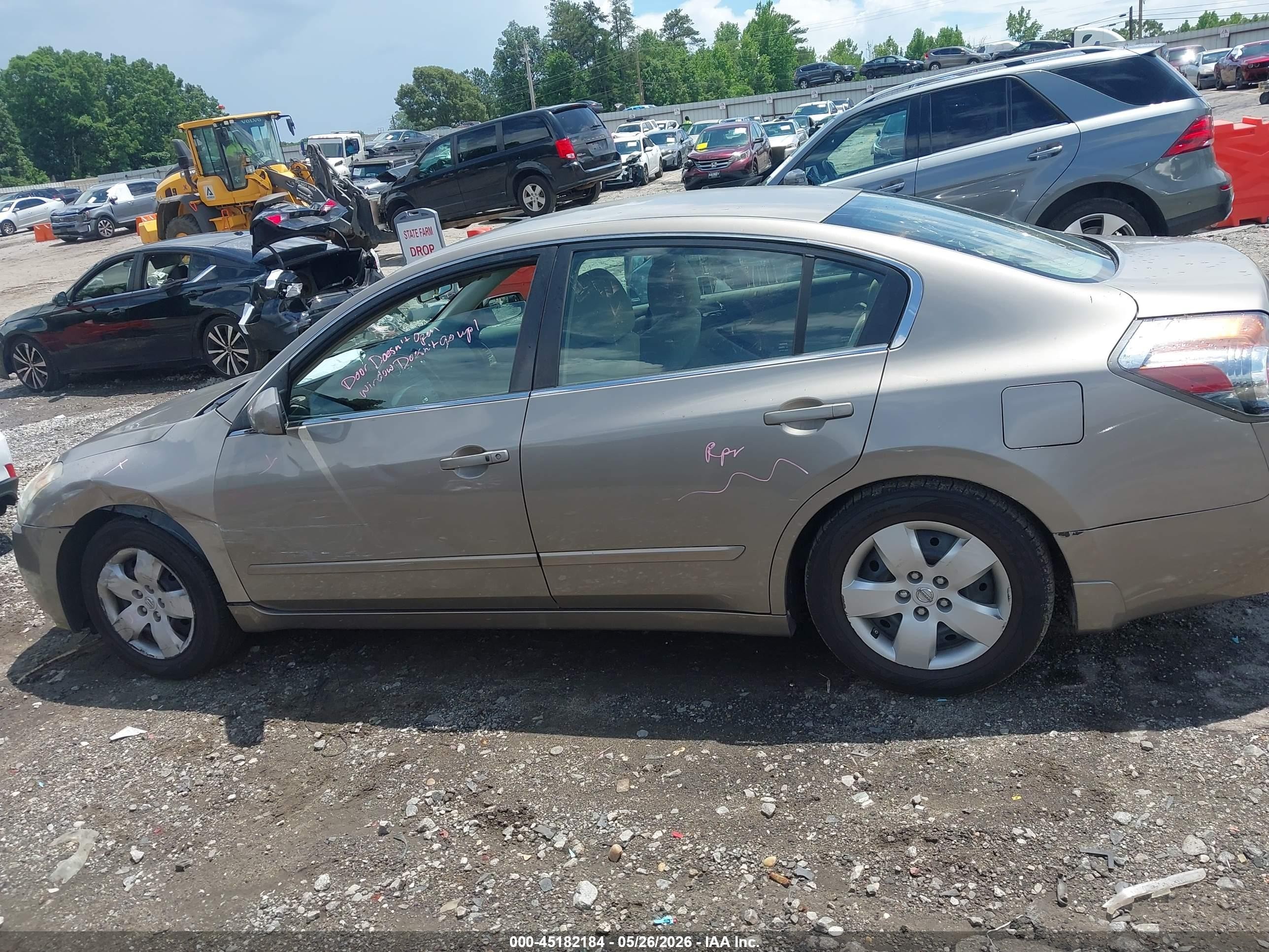 2008 Nissan Altima 2.5 S Gold vin: 1N4AL21E98C167619