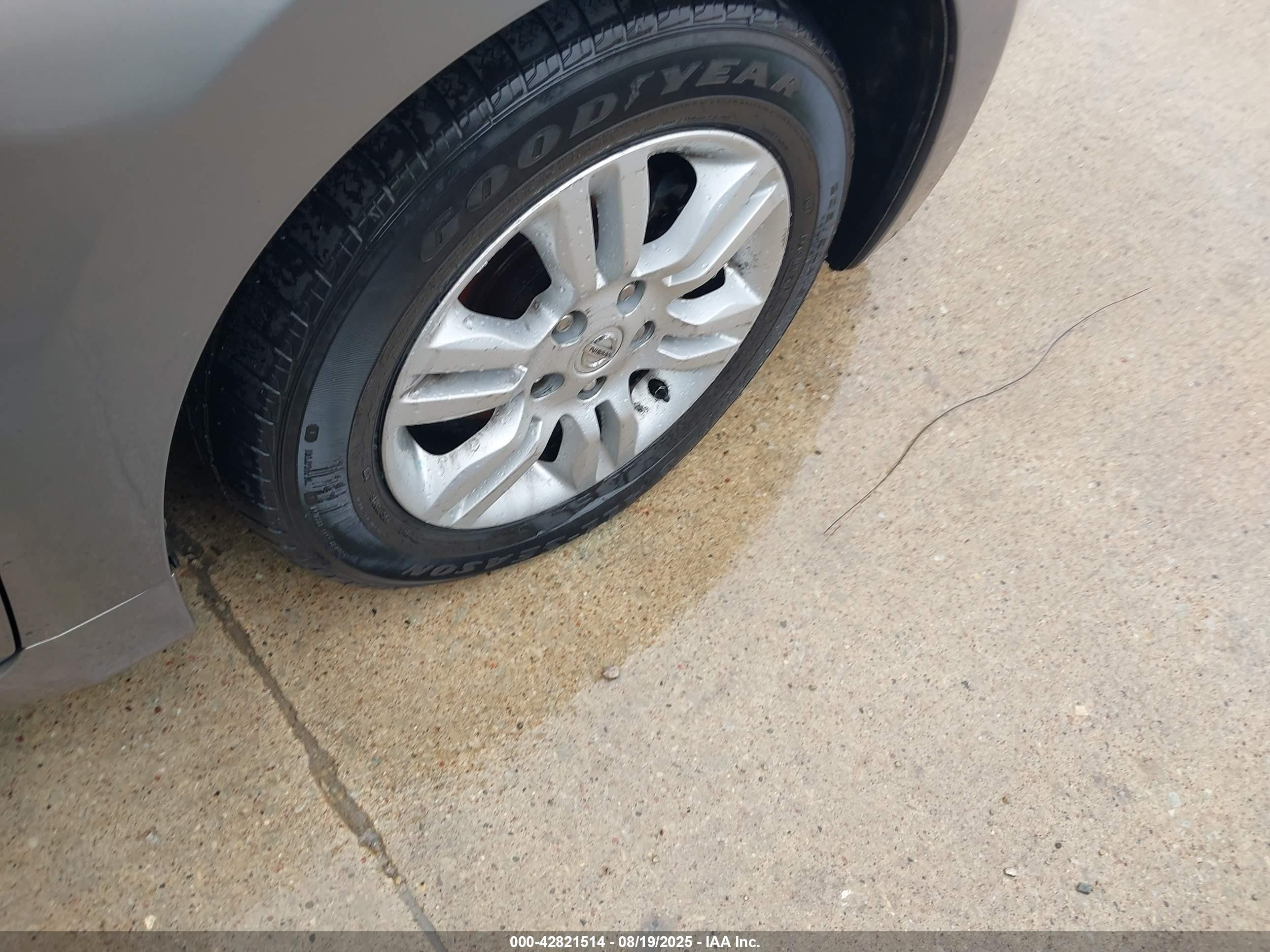 2008 Nissan Altima 2.5 S Silver vin: 1N4AL21E98C230251