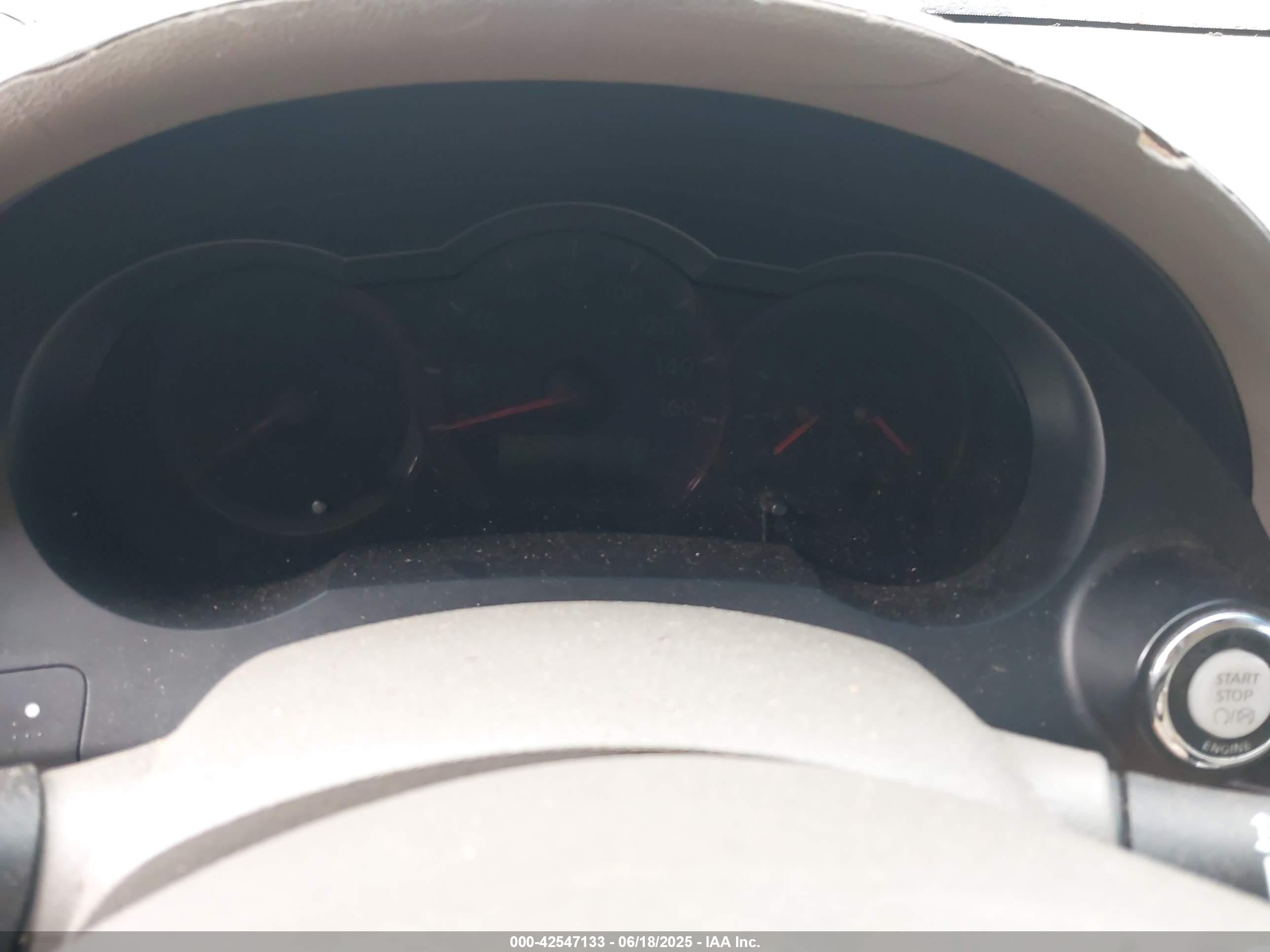 2008 Nissan Altima 2.5 S Red vin: 1N4AL21E98N425142